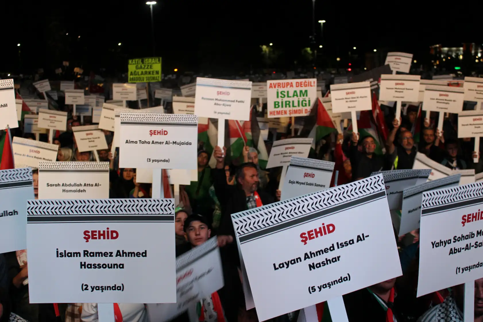 Konya' Gazze için yürüdü: İşte mahşeri kalabalıktan kareler!
