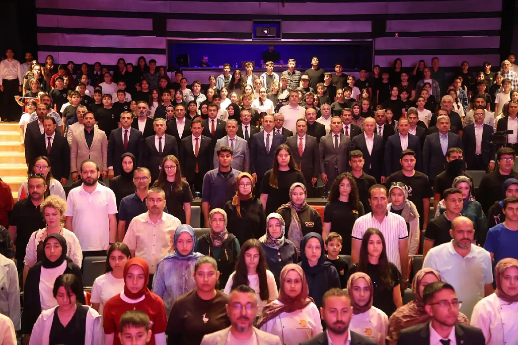Konya'nın şampiyon gençleri ödüllerine kavuştu