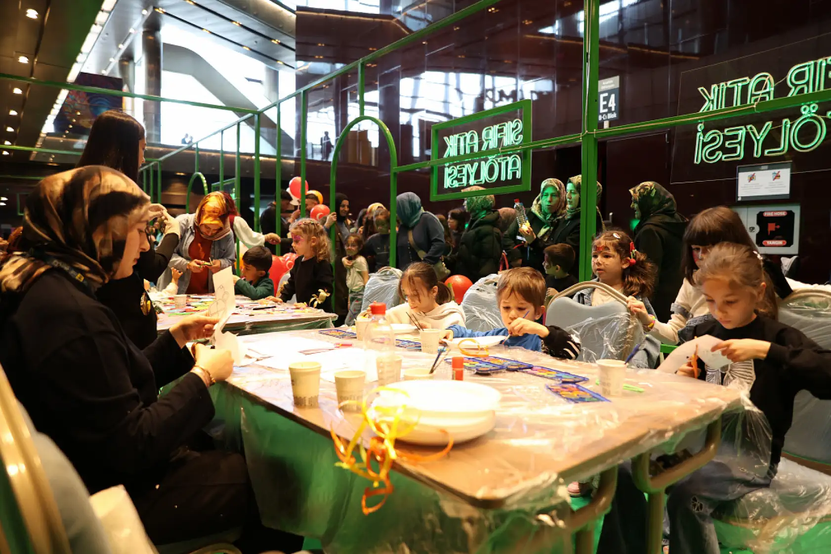 Konya'da on binlerce çocuğu buluşturan kültür şöleni sona erdi
