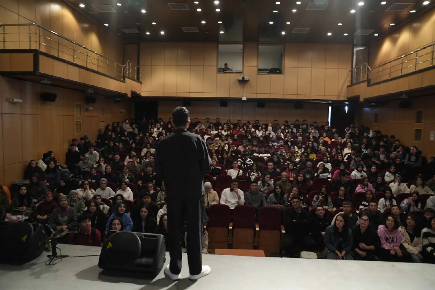 Konya'da Aralık ayı yıldızlar geçidi: Hangi ünlü isim hangi ilçede olacak?