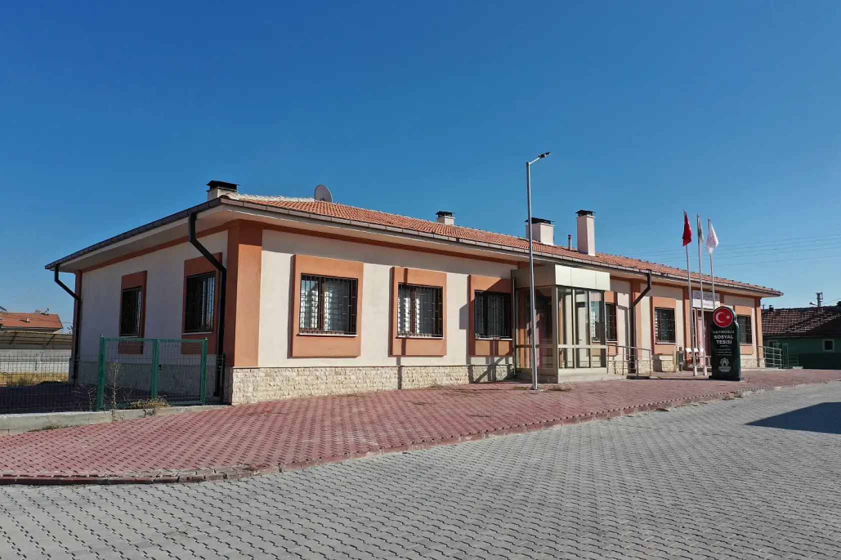 Konya'da sağlık yatırımları artıyor: Mahallelerde yeni merkezler hizmete alındı