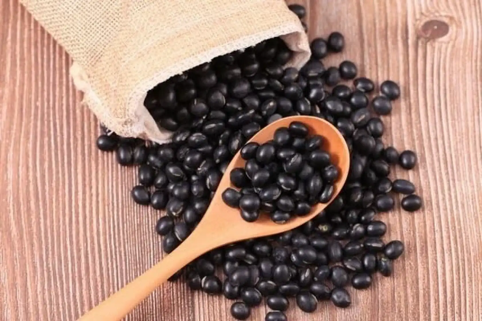 Diyetisyenler şokta! Bu 3 besini sofraya koyan hızla zayıflıyor...