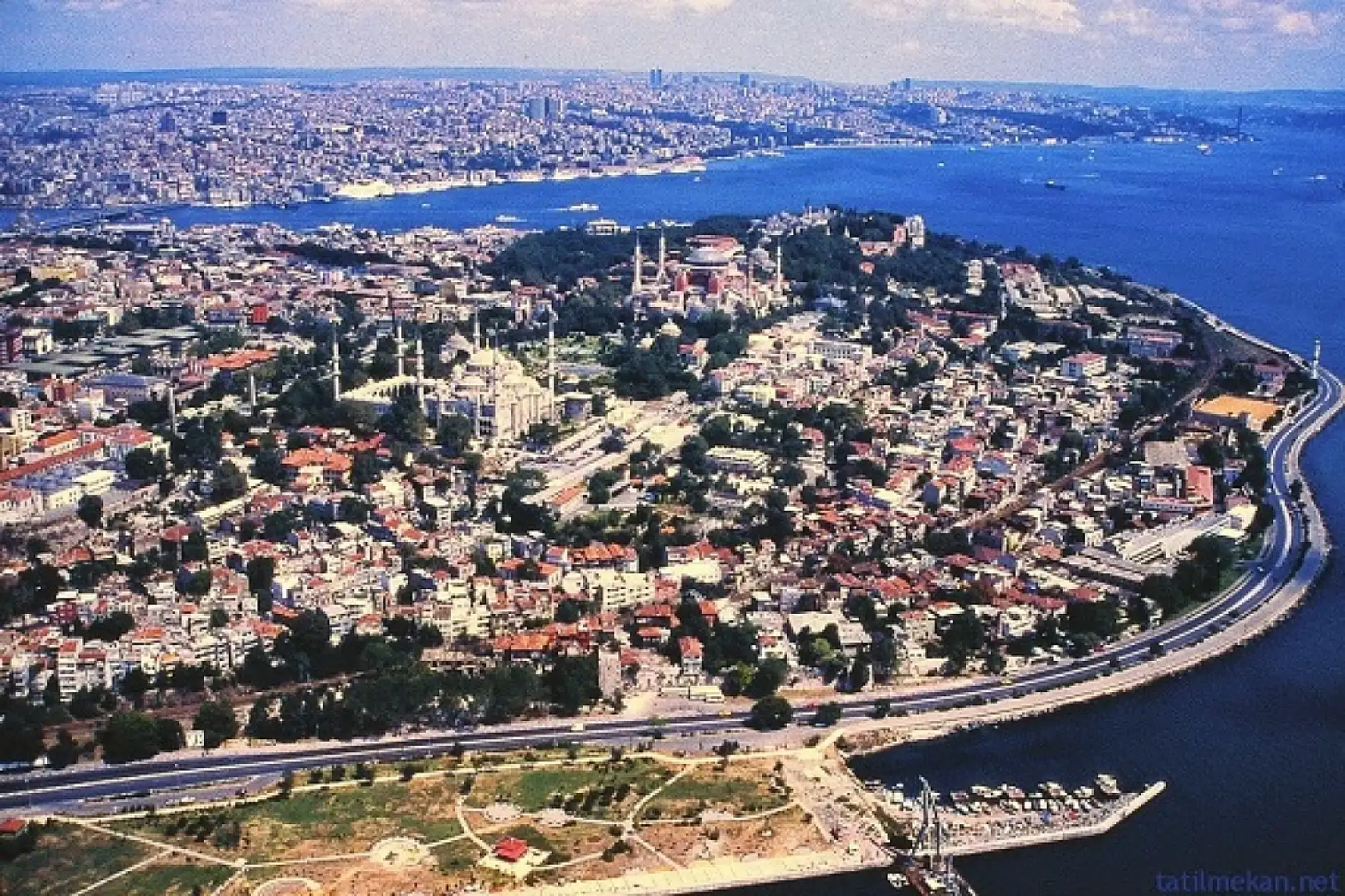 Papa Francis öldü, İstanbul sallandı! 900 Yıllık  'Yedi Tepeli Şehir' kehaneti gerçek mi oluyor?