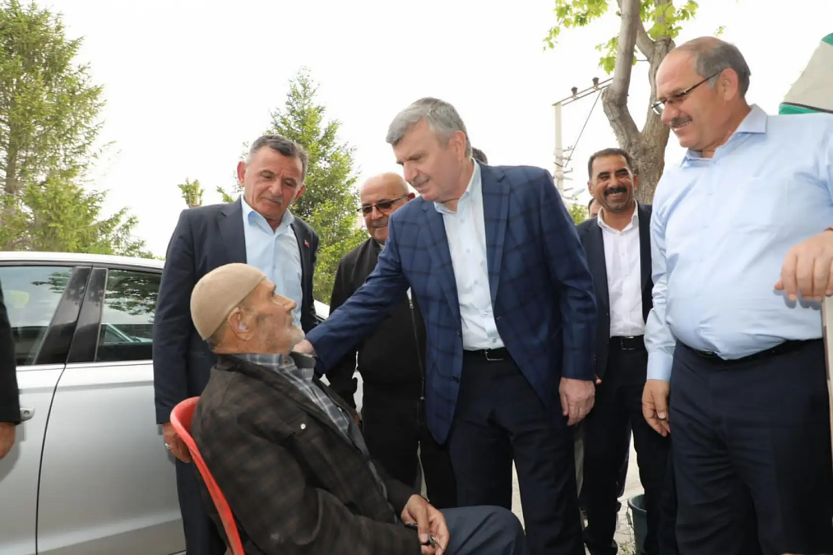 Akyürek, Karapınar'da vatandaşlarla buluştu