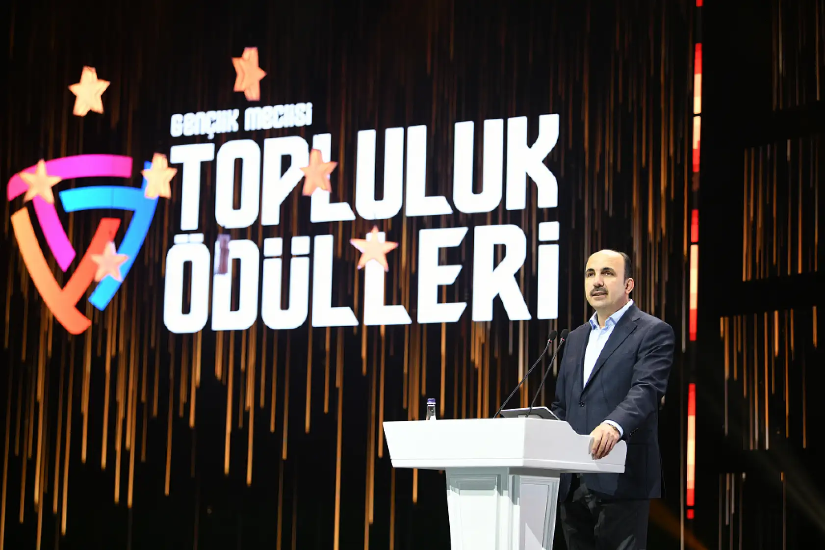 Konya'da gençliğin gecesi: 128 topluluk sahneye çıktı, ödüller sahiplerini buldu