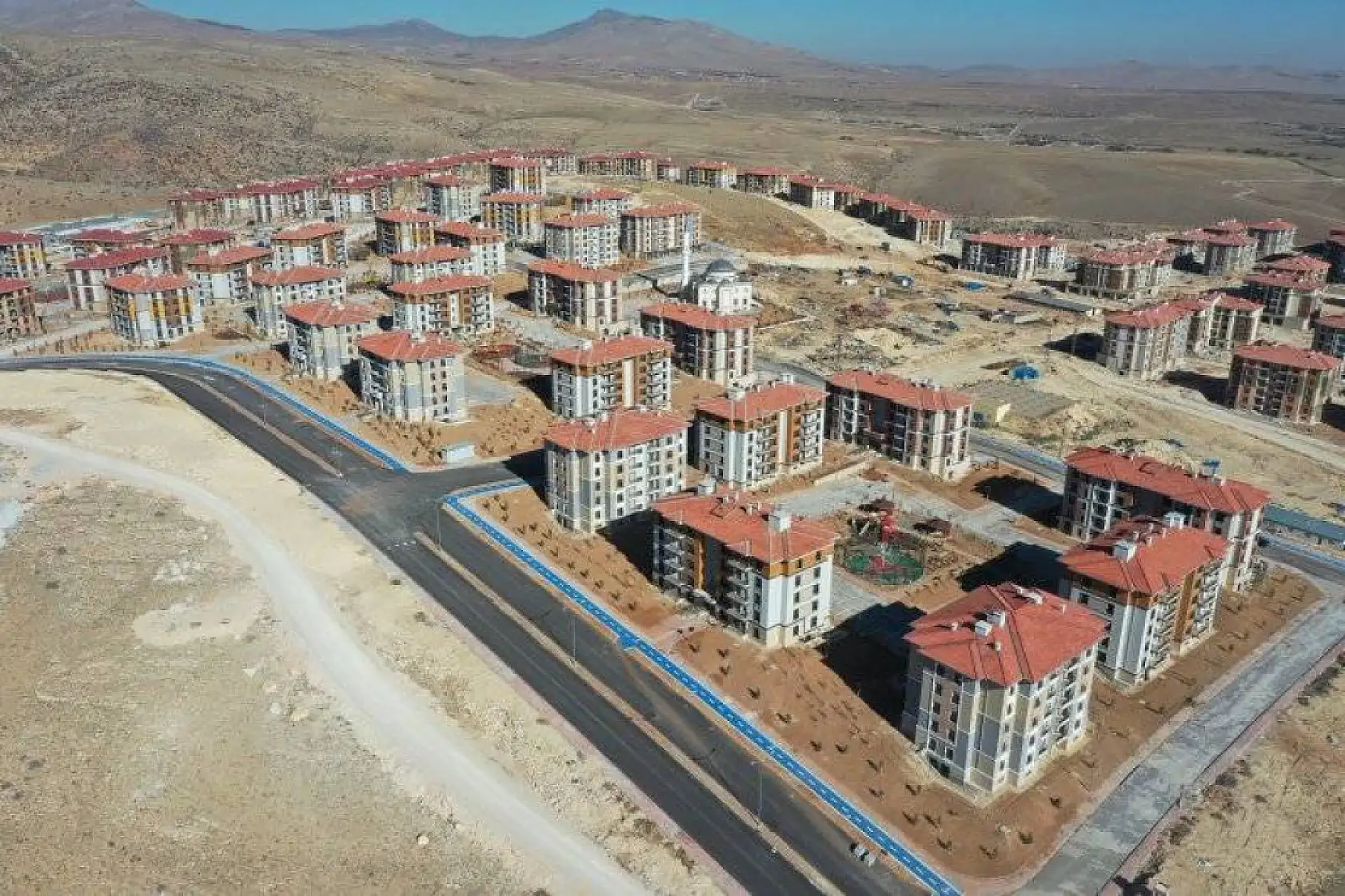TOKİ, Konya'da konut sayısını artırıyor! Başkan müjdeyi verdi