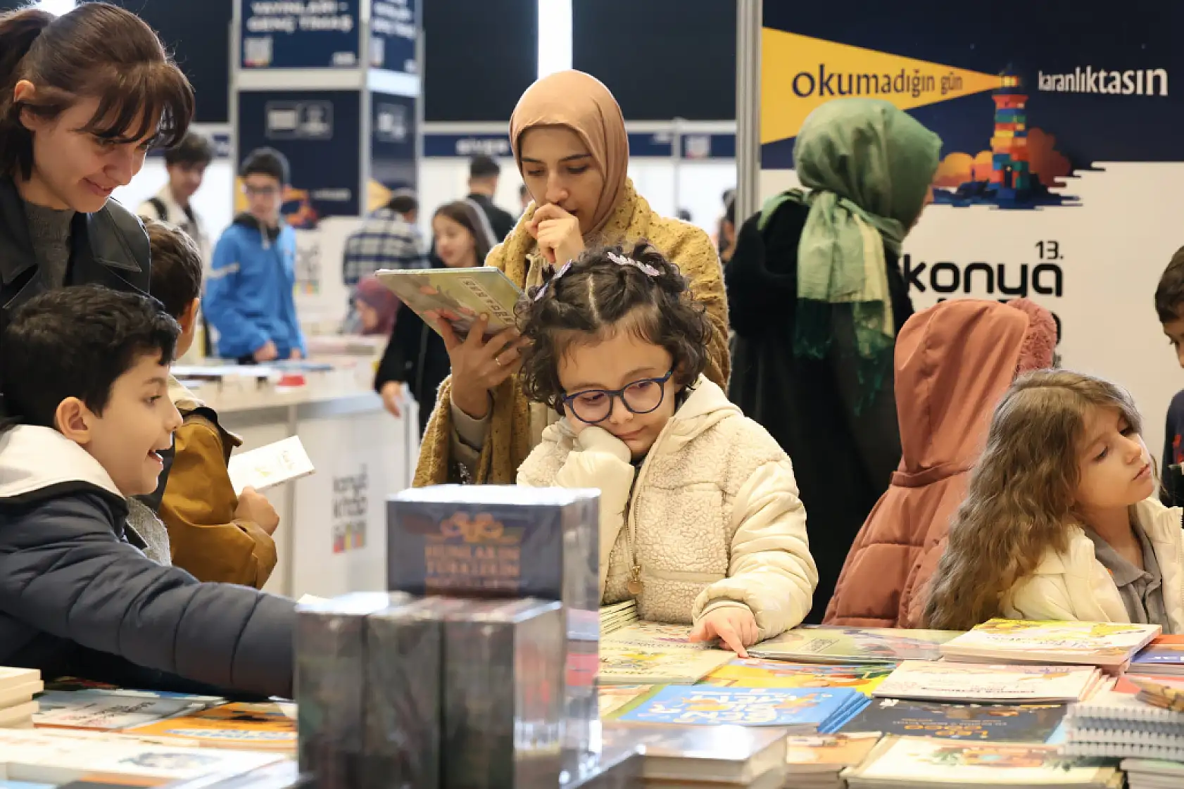Konya'da kitap tutkunlarının beklediği günler başladı