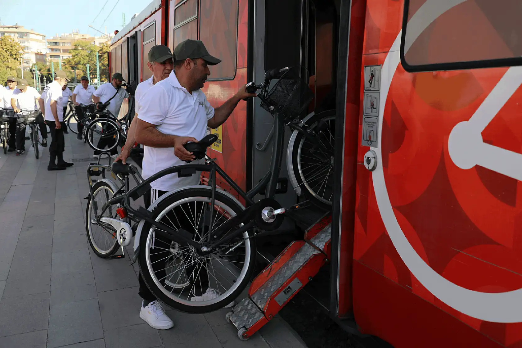 Konya'da Bisiklet Tramvayı Bu Tarihe Kadar Ücretsiz Olacak