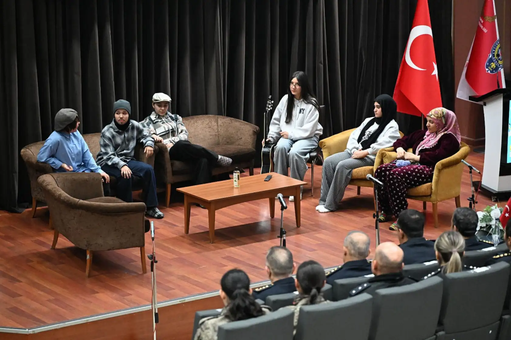 Konya'da bu kez hedef başka! Polis tam 20 bin 377 kişinin hayatına dokundu