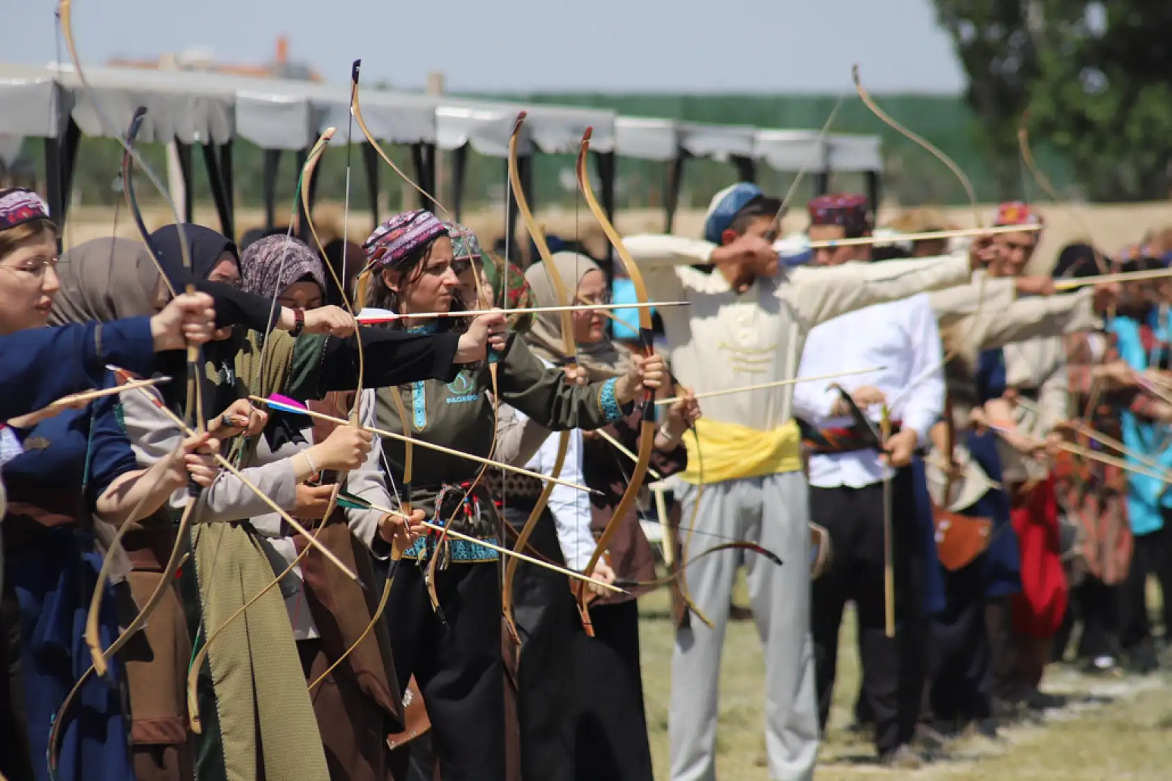 Konya'da 240 sporcu hedefe Ok attı
