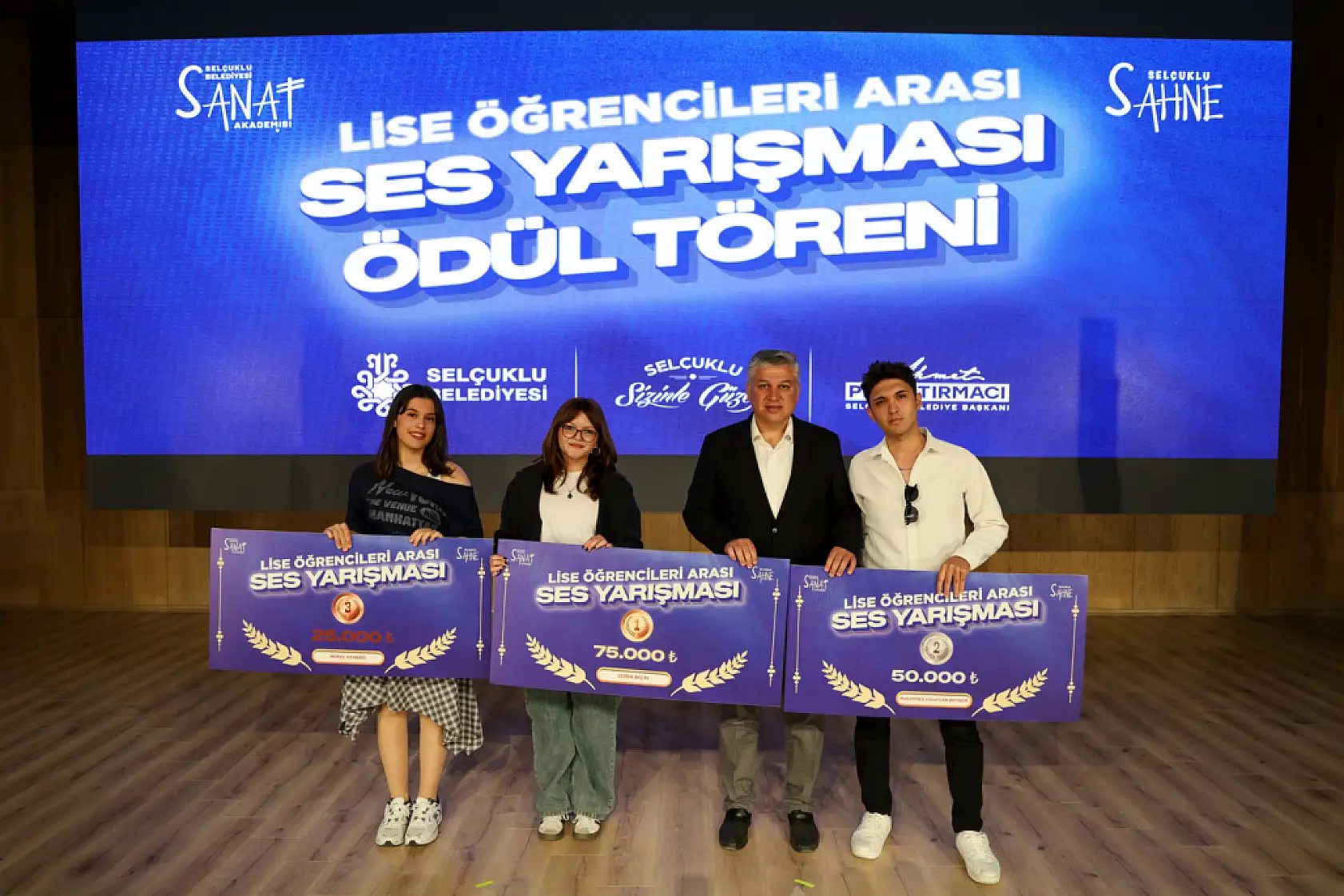 Selçuklu'dan genç sanatçılara büyük destek