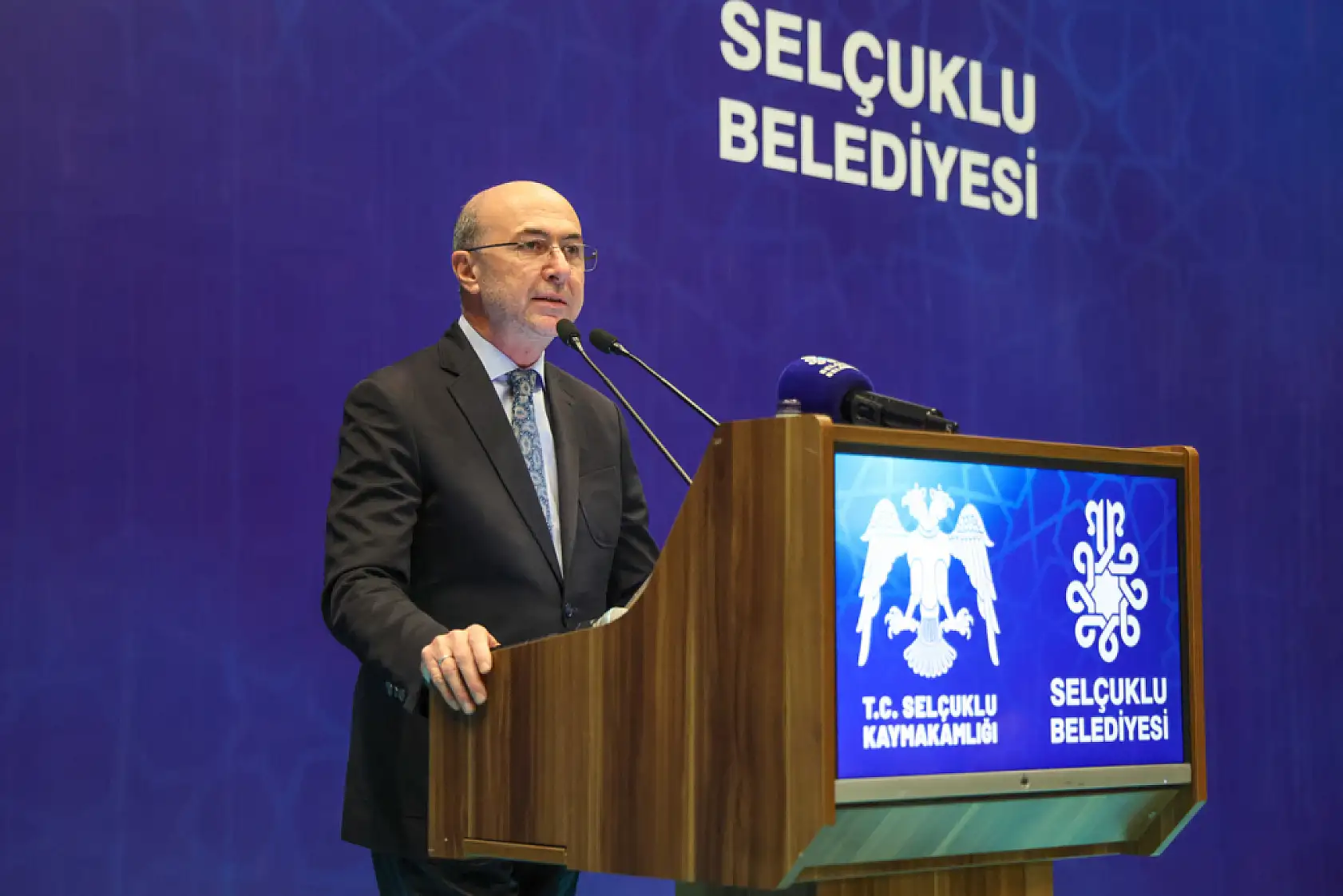 Konya'da 4 yıllık görev tamamlandı: Sevilen kaymakama veda edildi