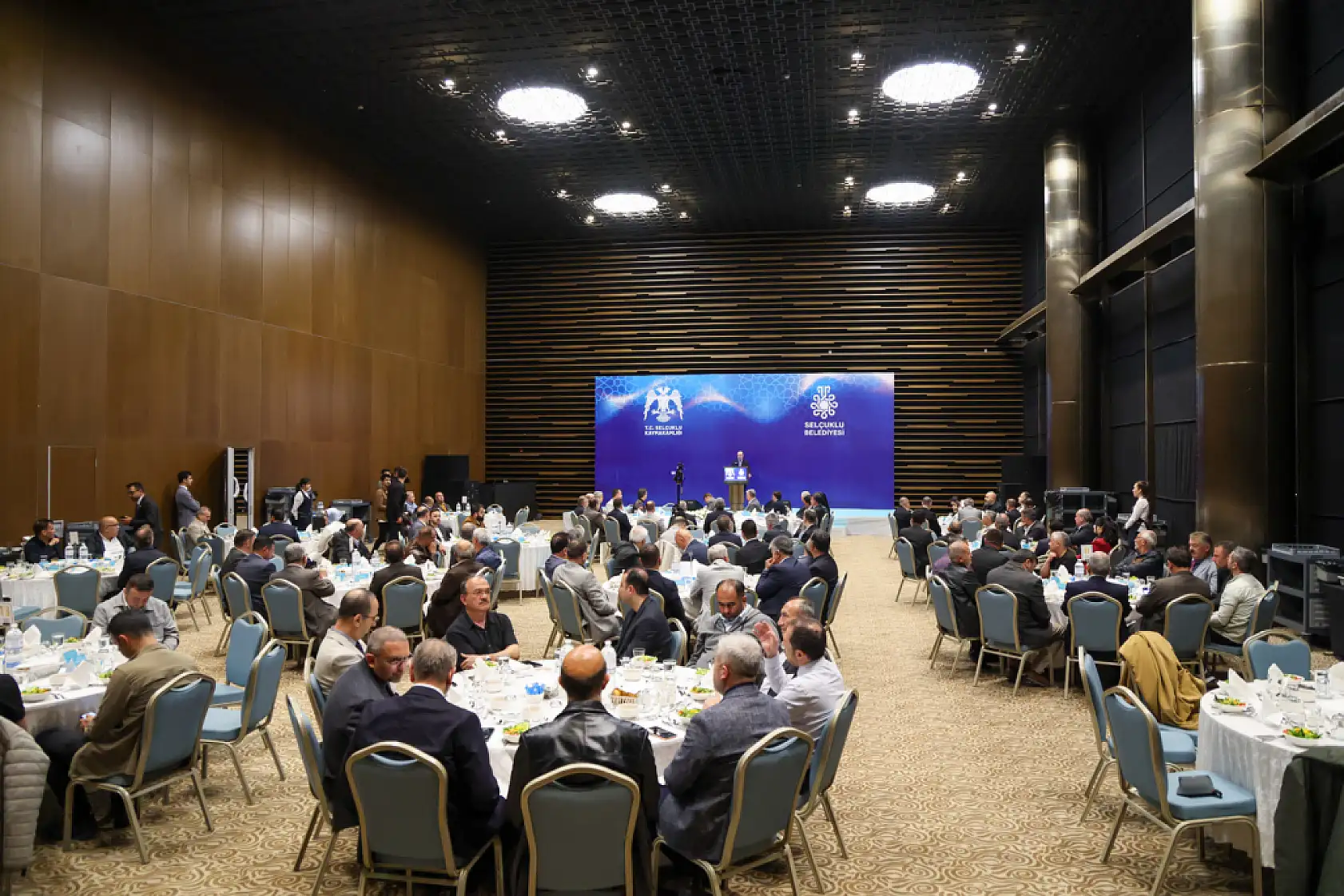 Konya'da 4 yıllık görev tamamlandı: Sevilen kaymakama veda edildi