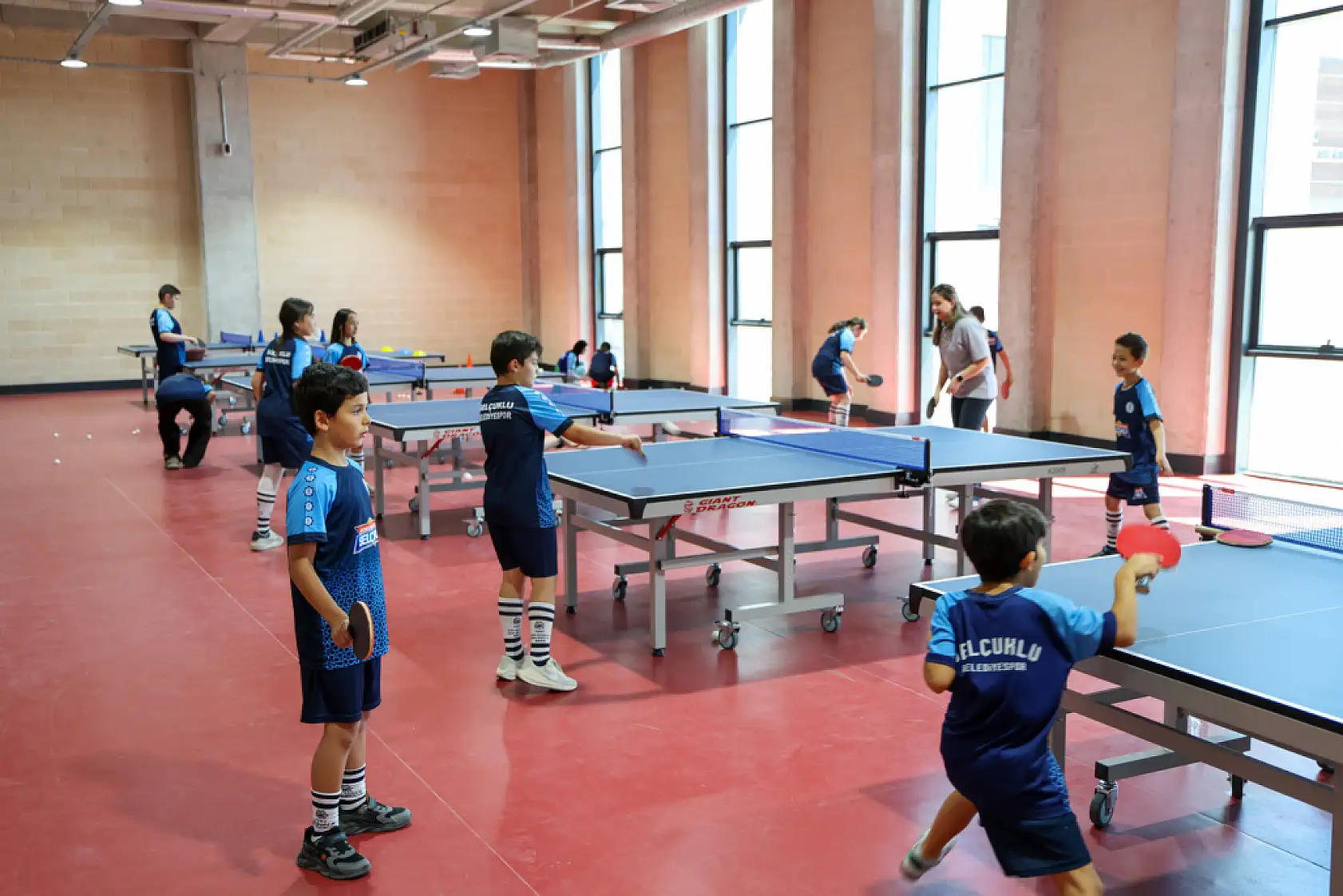 Konya'da sporun geleceği bu merkezde şekilleniyor