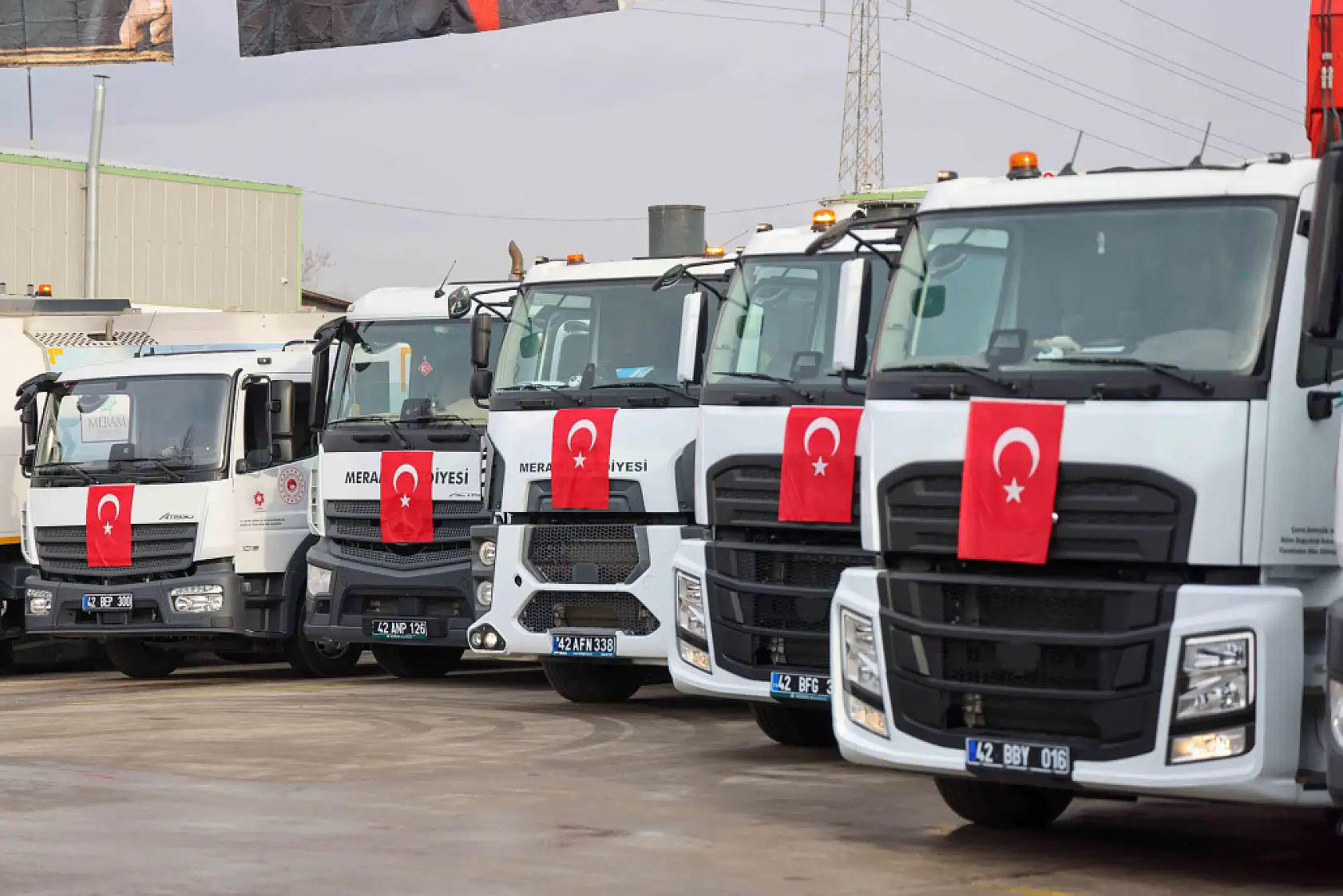 Konya Meram Belediyesi araç filosunu 13 yeni araçla güçlendirdi