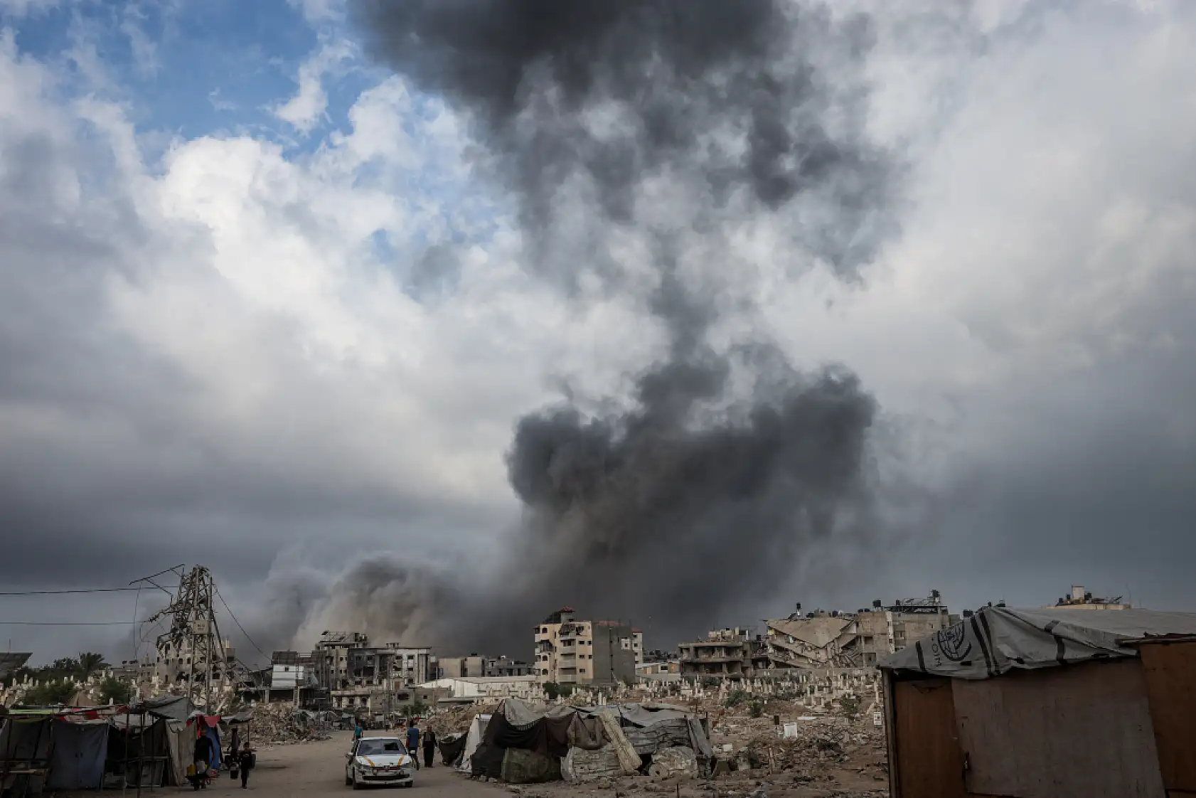 Gazze'ye yönelik saldırılar devam ediyor