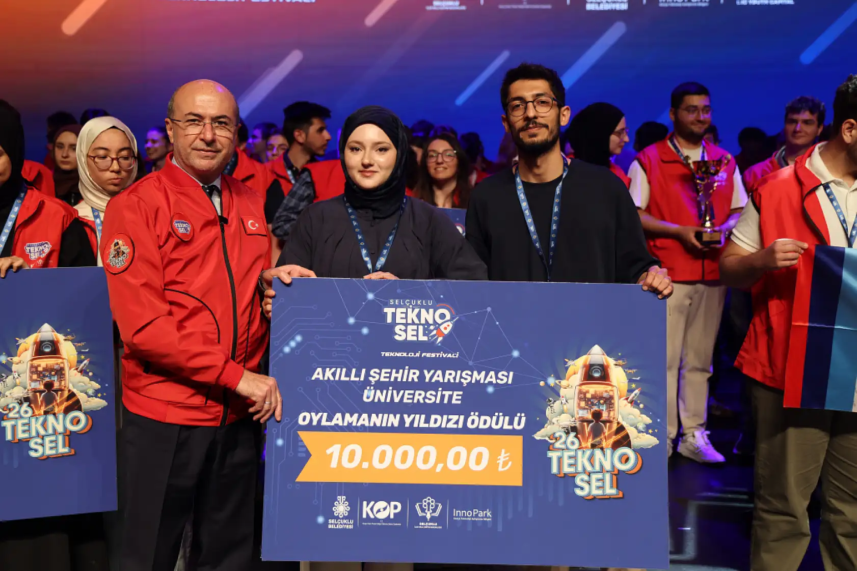 Gelecekten umudum yok diyenleri utandıran festival son buldu!