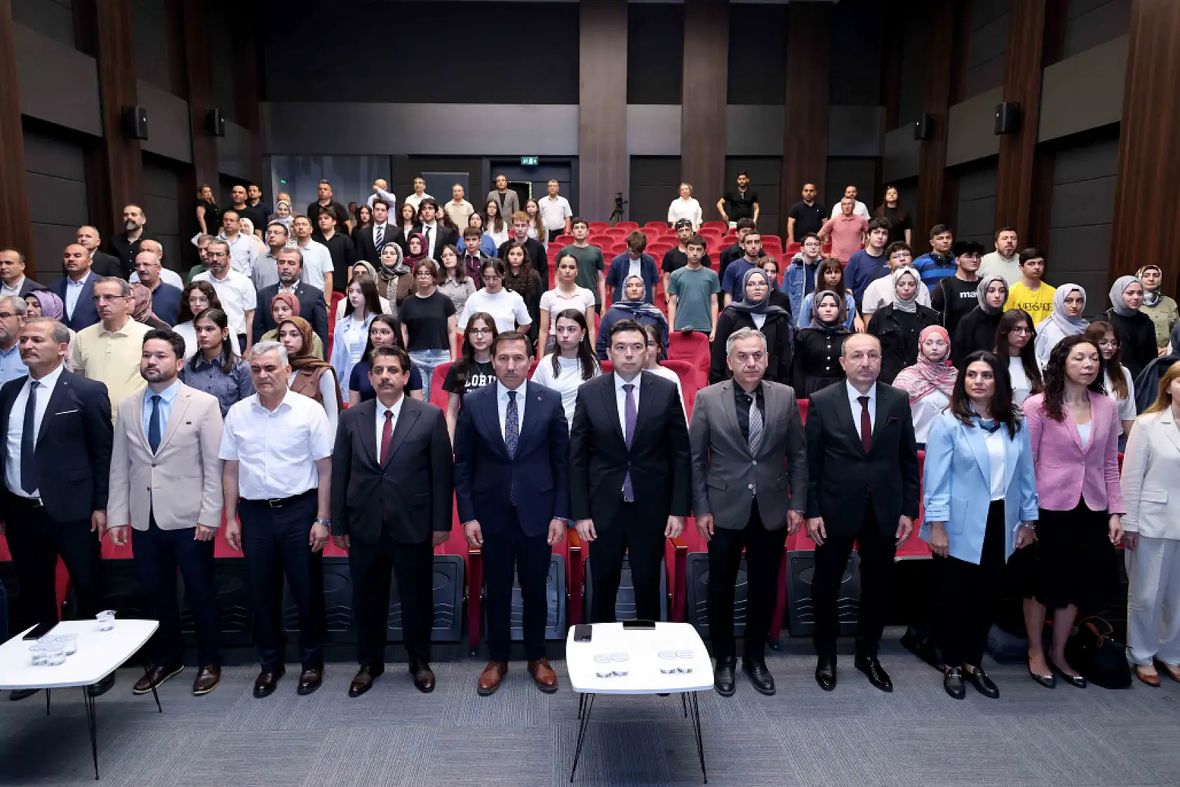 Daha yaşanabilir bir dünya için Karatay'da iklim zirvesi