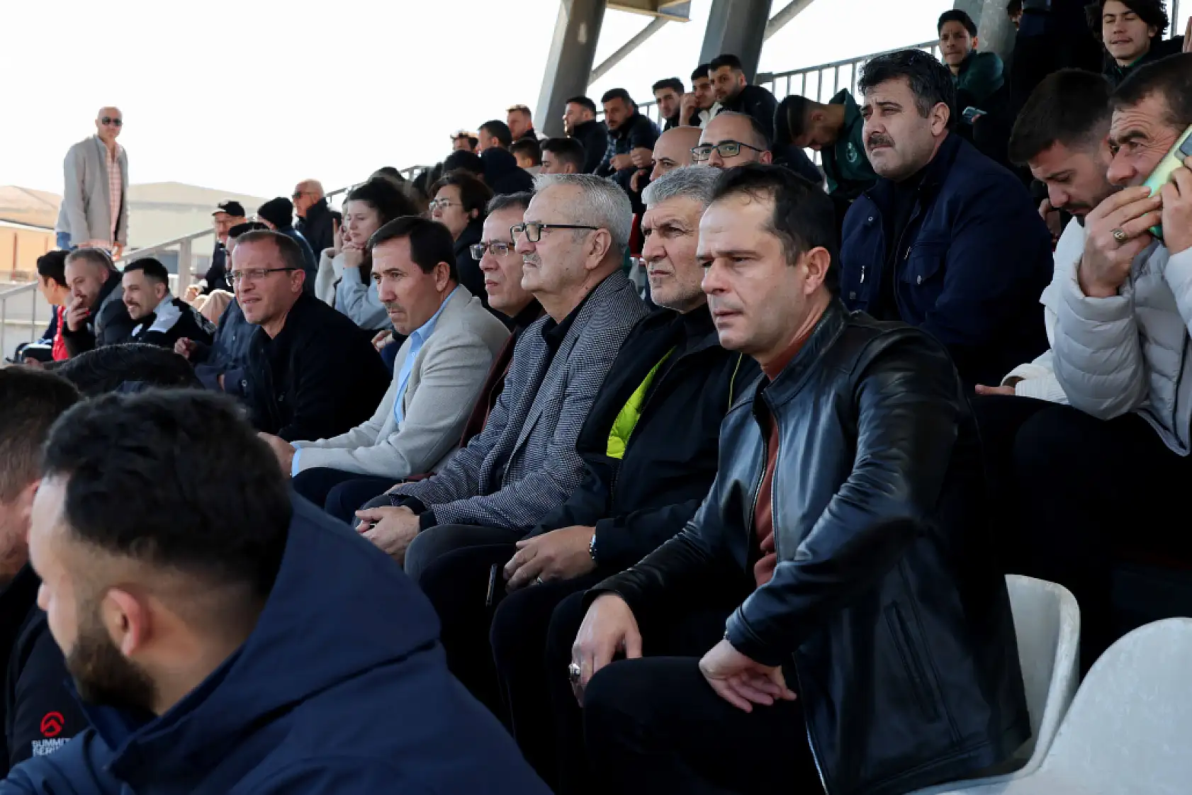 Konya'dan Türkiye sahasına: Karataylı U16 futbolcular şampiyonluk sevincini yaşadı