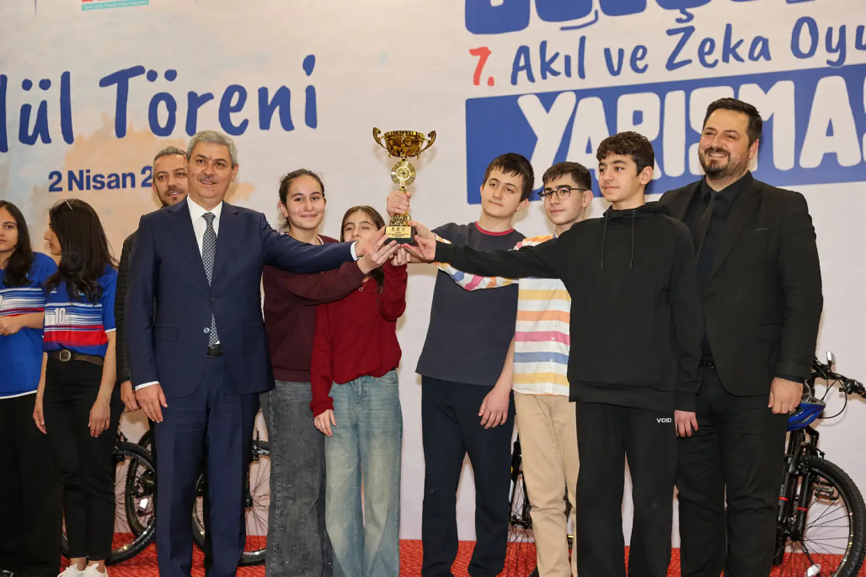 Selçuklu'da zeka savaşları: 349 öğrenci mücadele etti