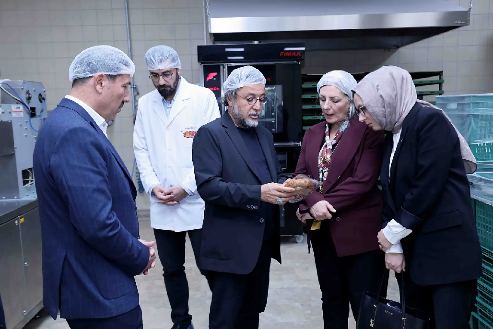 Konya'da saatte 10 bin ekmek üreten tesise önemli ziyaret