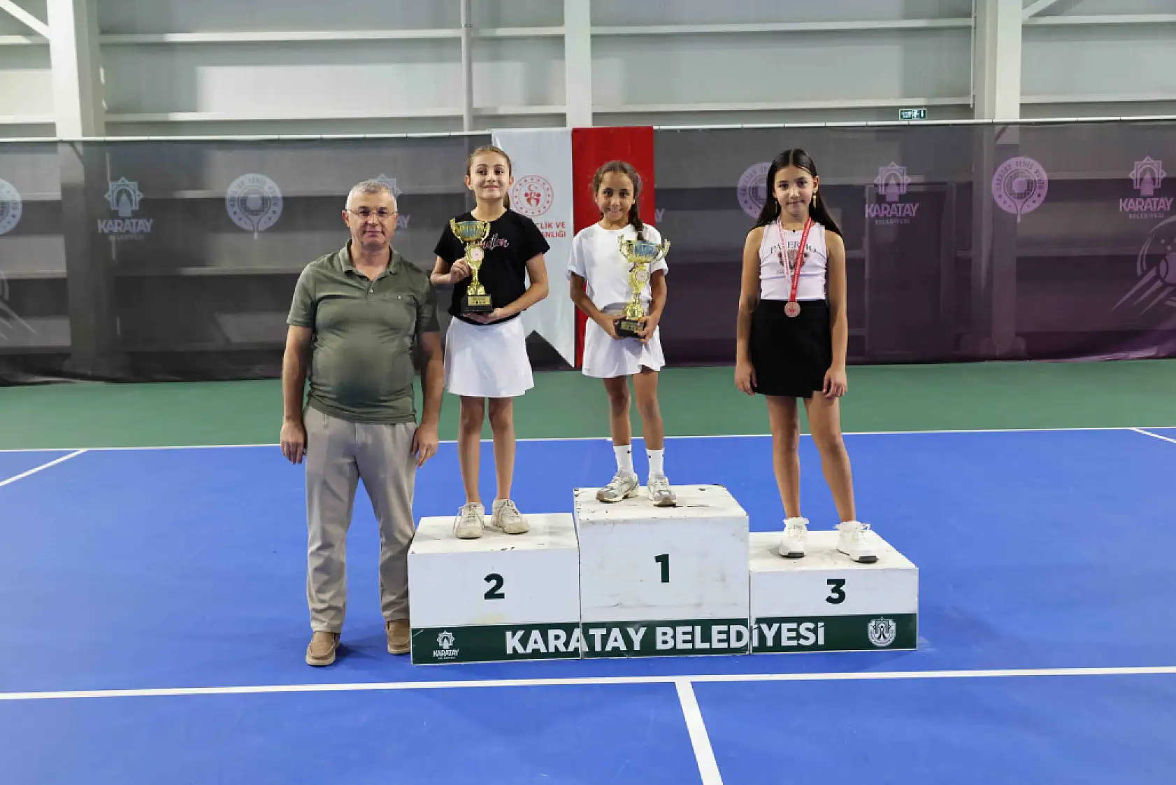 Konya'da genç raketlerin zaferi! Şampiyonlar belli oldu