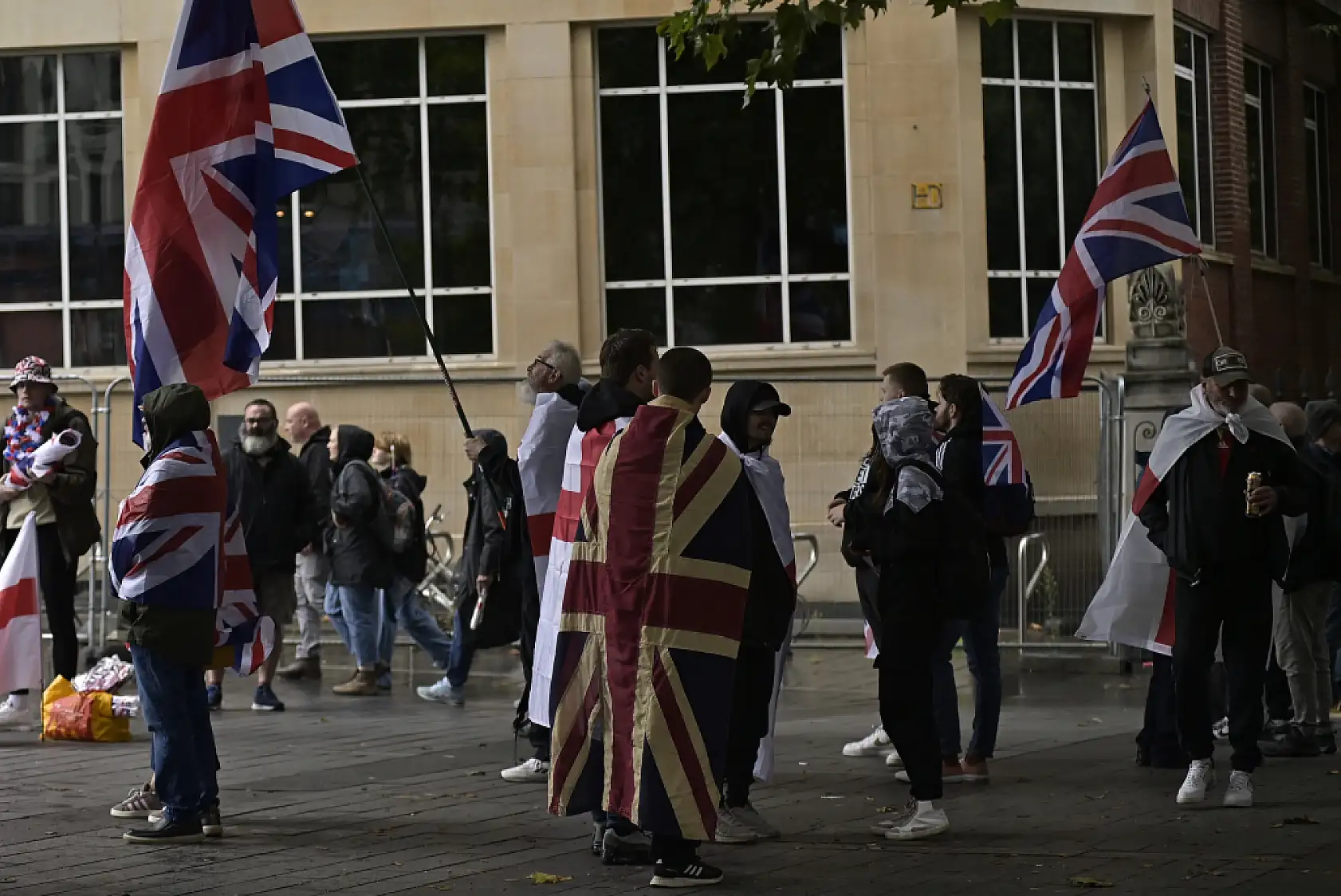 Irkçılığa karşı geniş katılımlı protesto