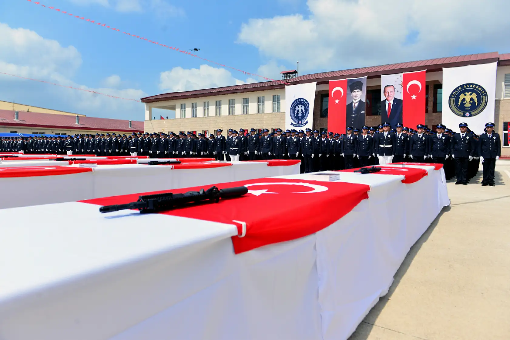 Önce meslek yeminini etti, sonra hayat yeminini aldı
