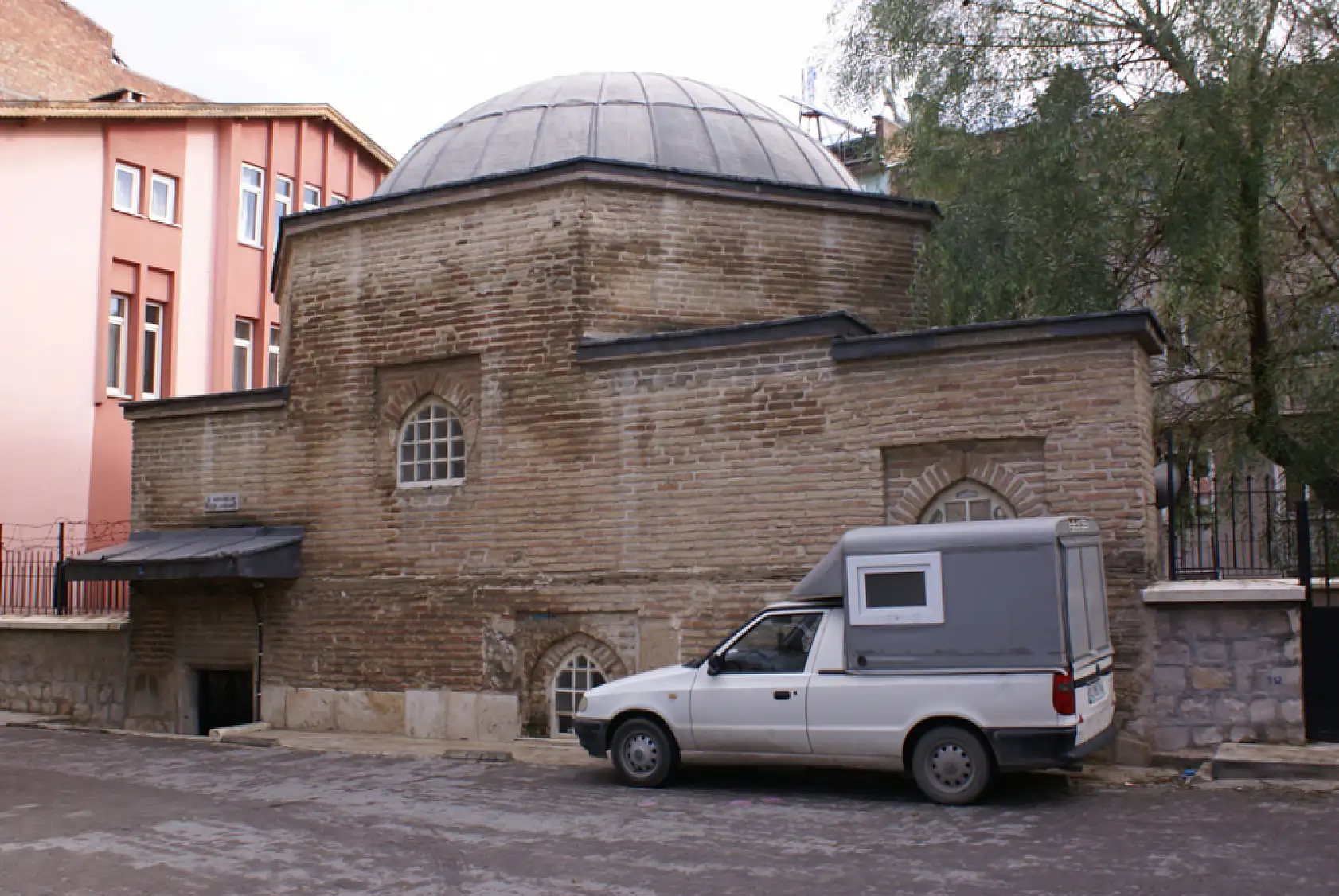 Konya'da 800 yıllık sır: Selçuklu'dan kalan yapı zamana direniyor