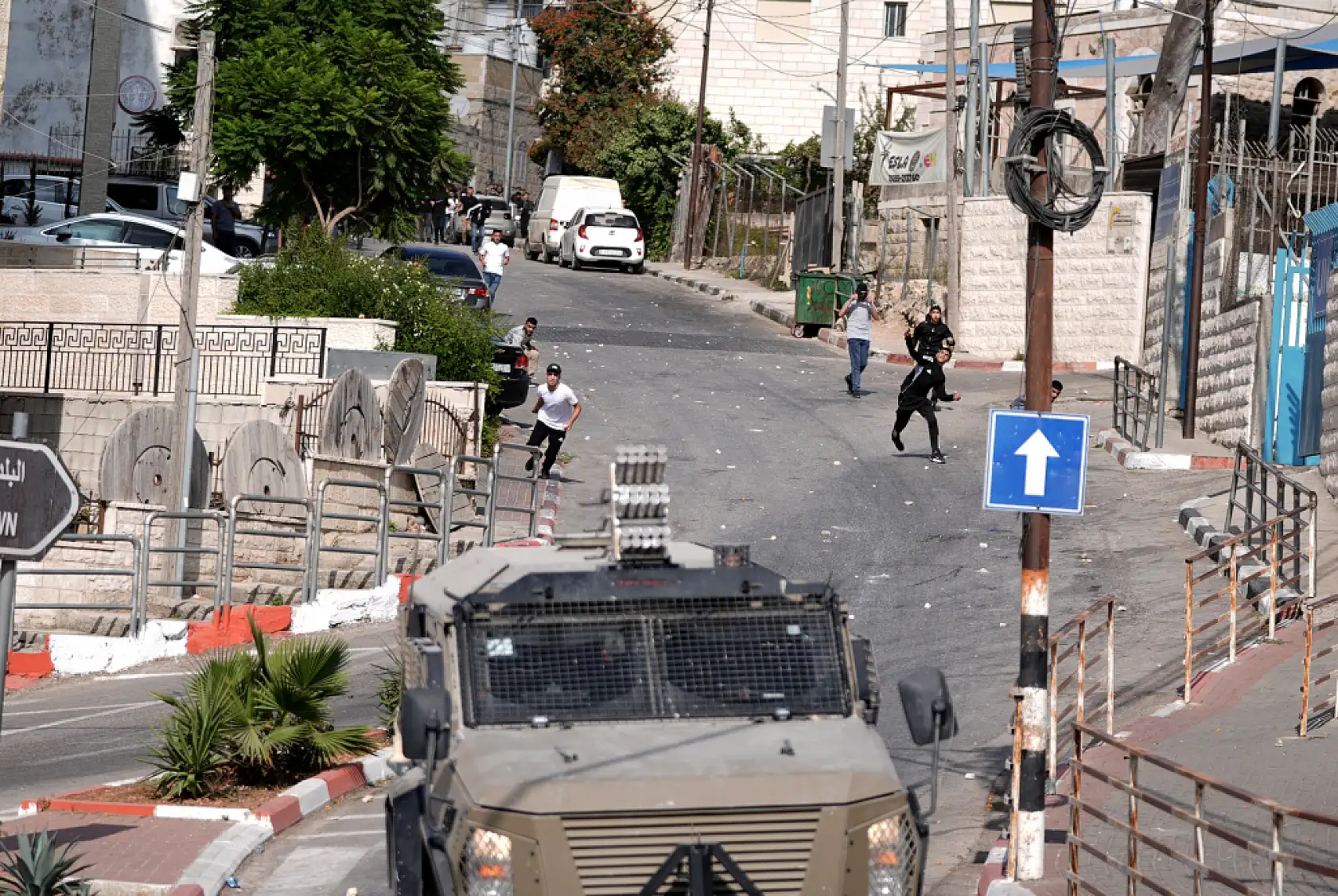 Soykırımcı İsrail ordusundan Ramallah'a baskın: Bir Filistinli gözaltına alındı