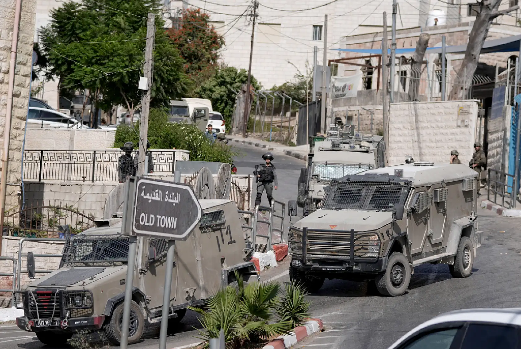 Soykırımcı İsrail ordusundan Ramallah'a baskın: Bir Filistinli gözaltına alındı