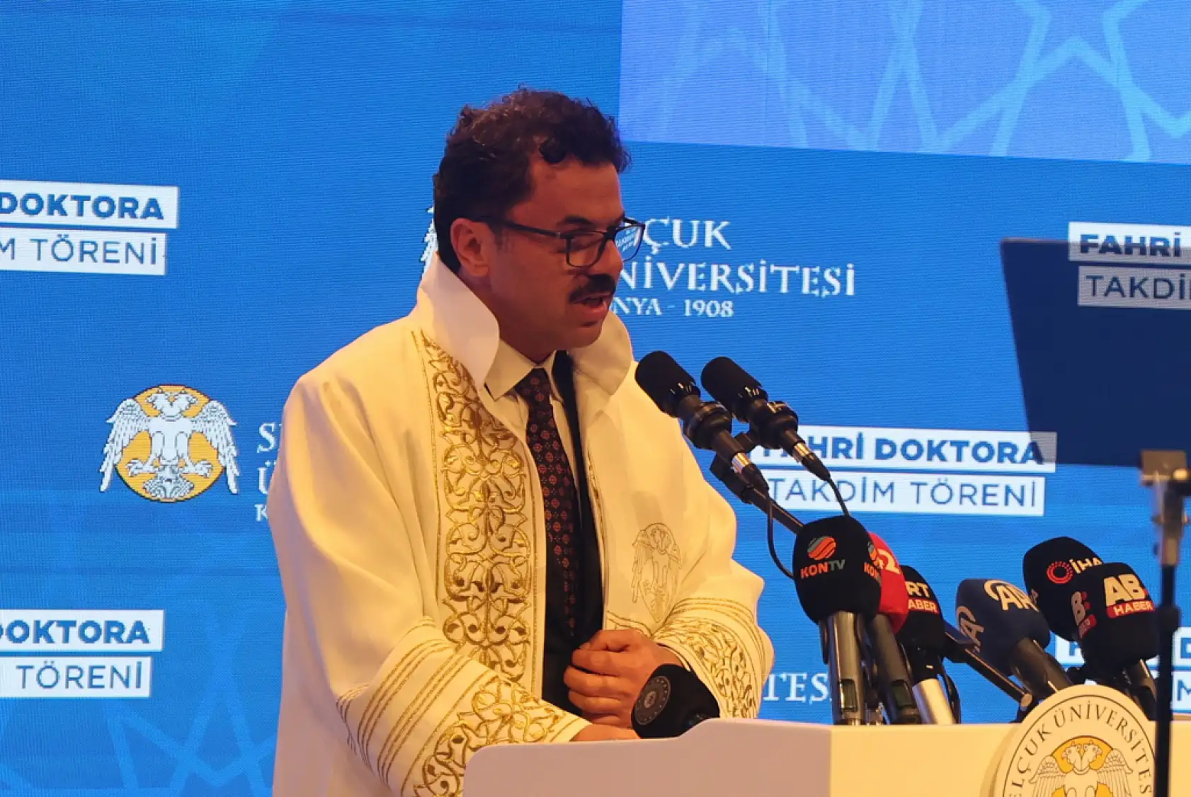 Bakan Murat Kurum'a Konya'dan vefa: Fahri doktora unvanı verildi!