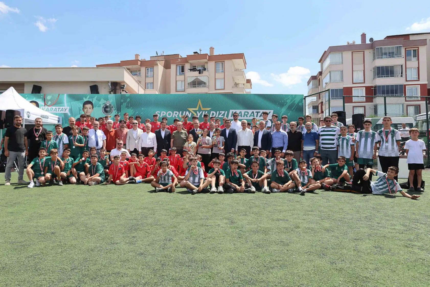 Karatay'da yaz tatili böyle geçiyor! Kur'an kursu öğrencileri kıyasıya yarıştı