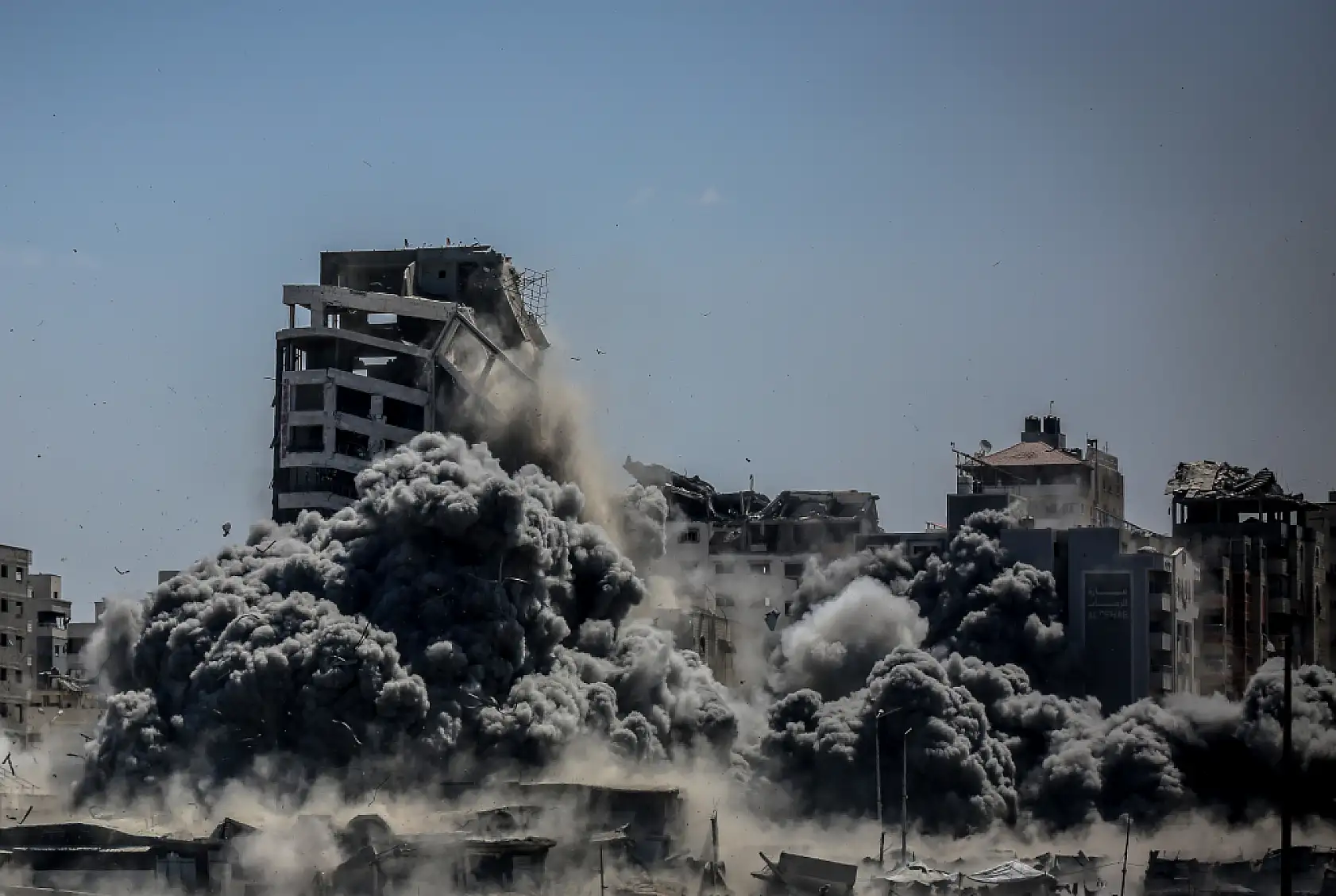 Gazze'deki 'Harmony Kulesi' bombalandı