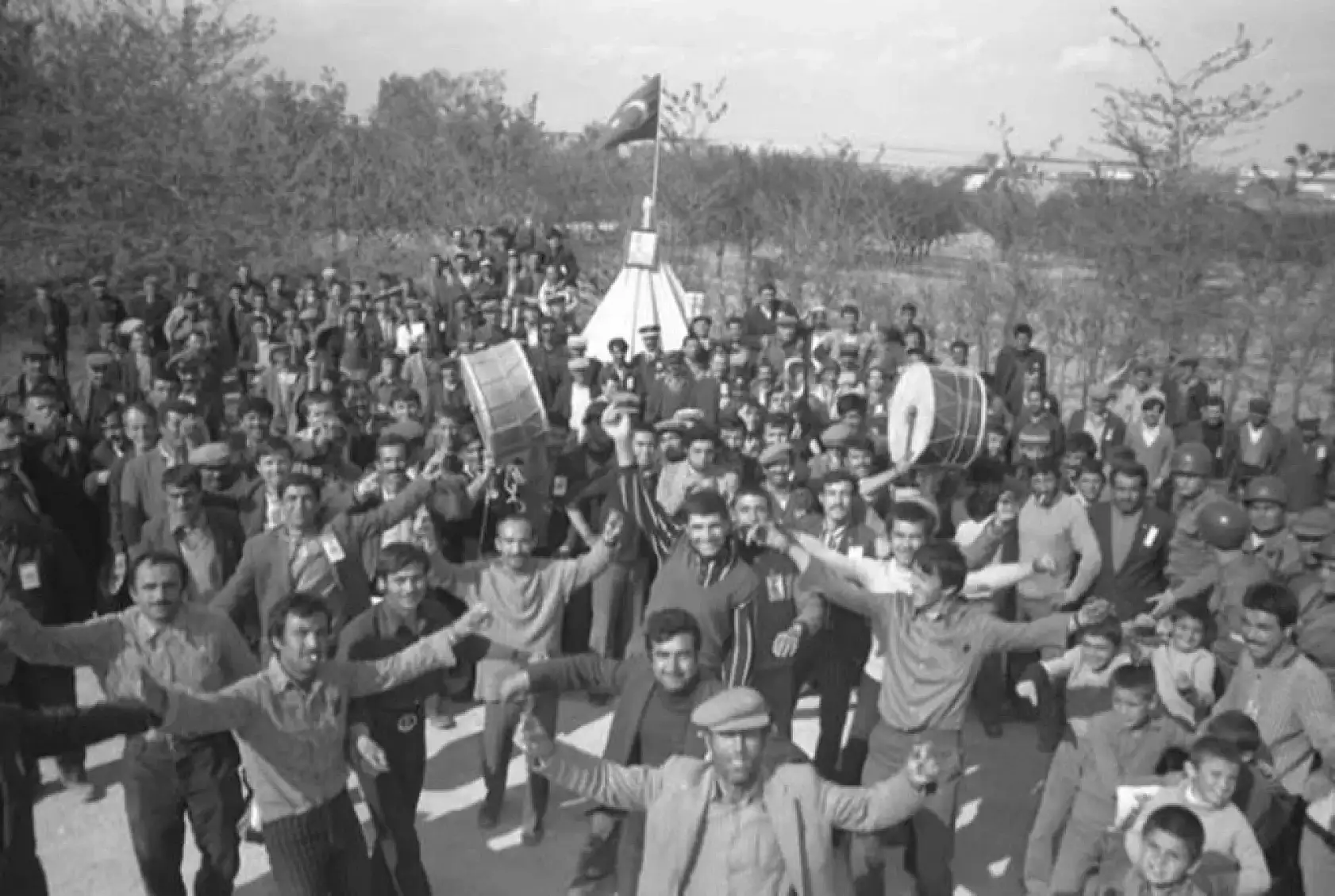 1 Mayıs 2025 mesajları: En güzel, anlamlı ve etkileyici İşçi Bayramı mesajları!