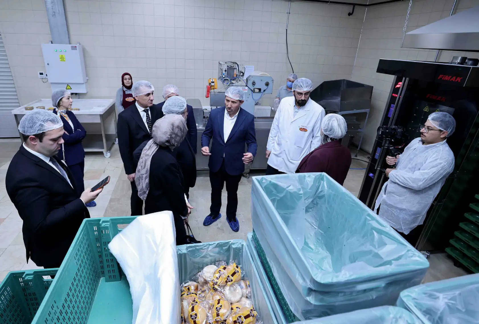 Konya'da saatte 10 bin ekmek üreten tesise önemli ziyaret