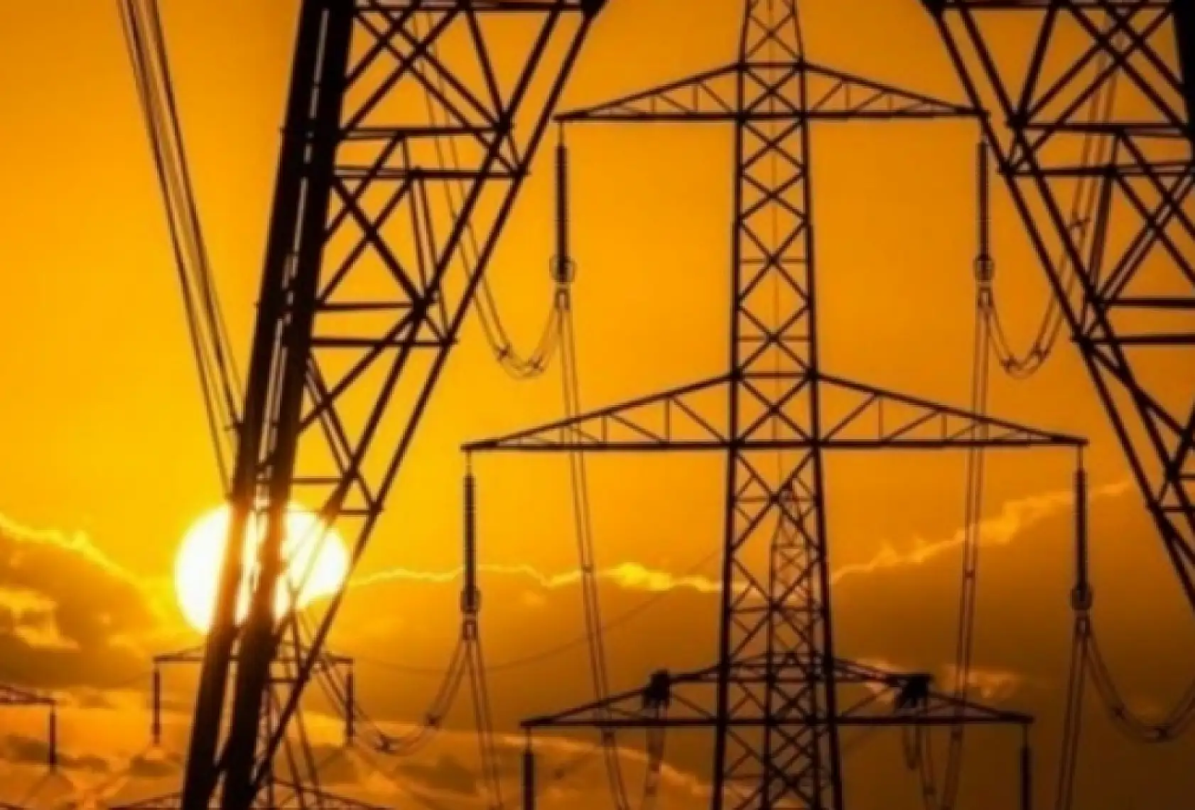 Konya'ya yeni haftaya elektrik kesintileriyle girecek: Birçok adres için uyarı verildi!