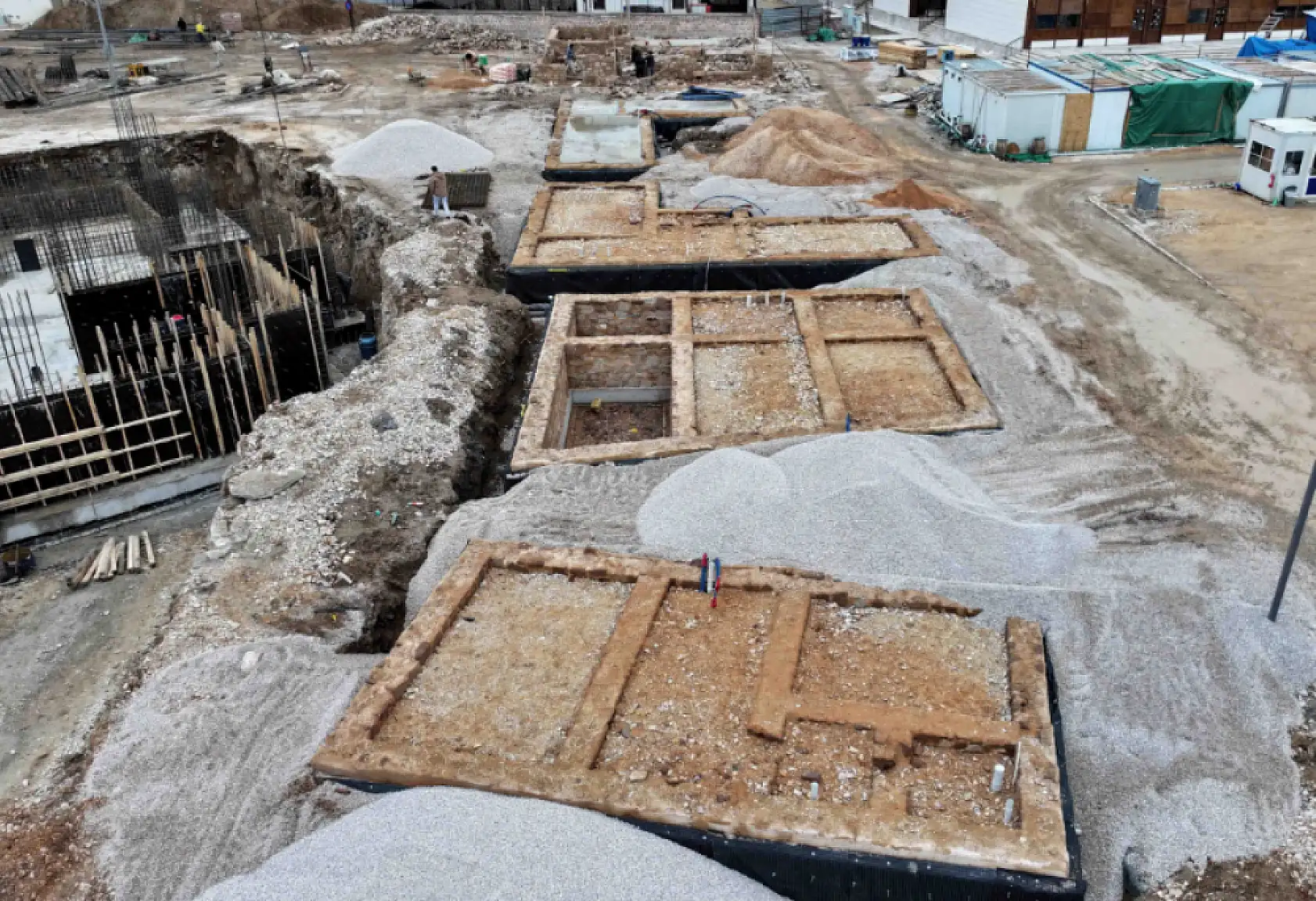 Karatay'da 6 tescilli yapı aslına uygun şekilde yeniden inşa ediliyor