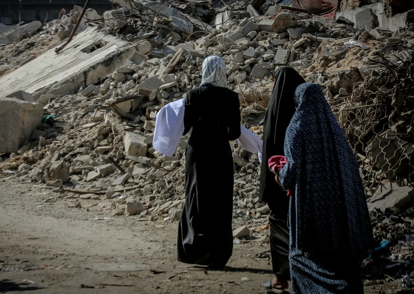 Katliam ve soykırım devam ediyor!