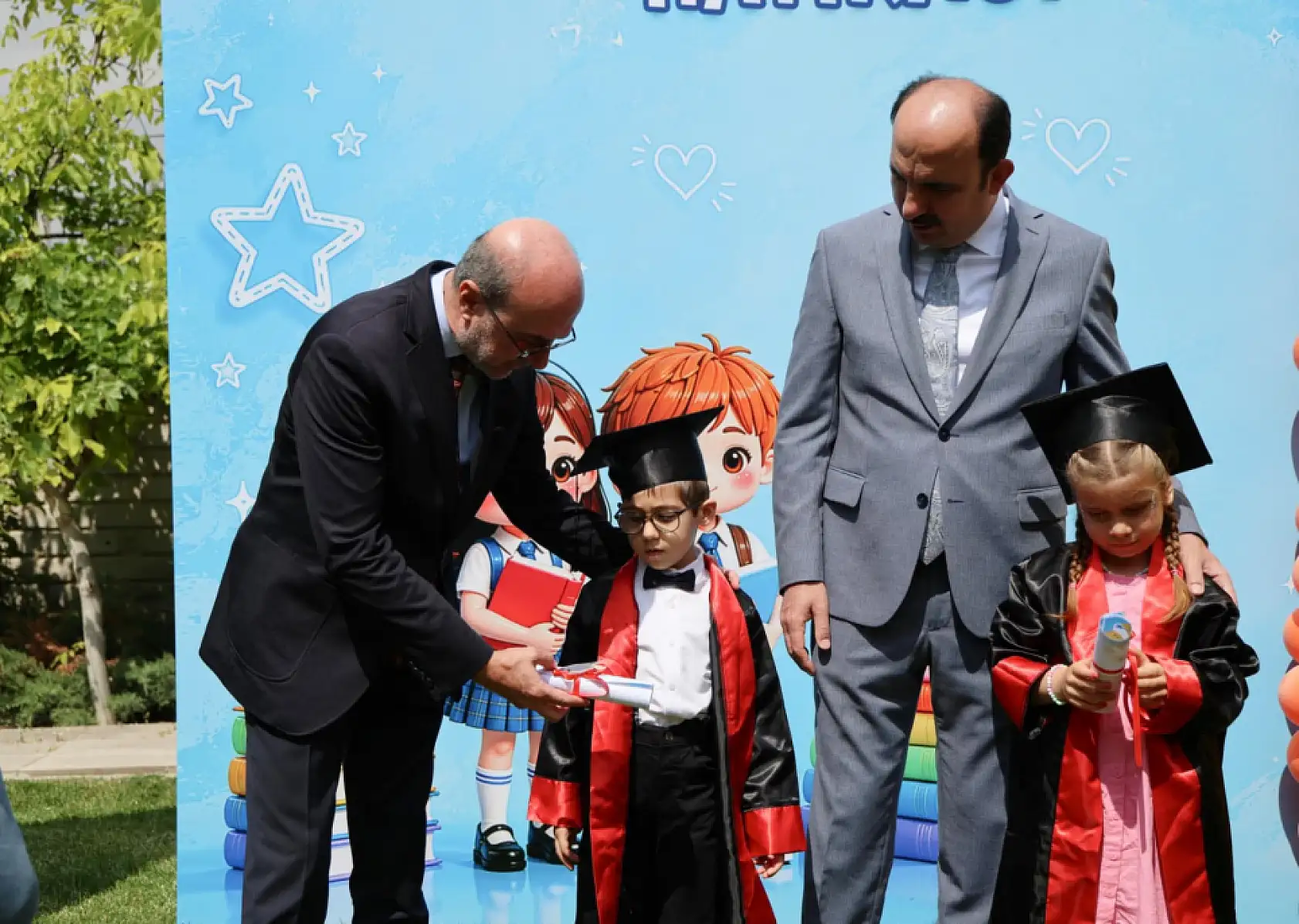 Konya'dan sevindiren tablo: 3 çocuk daha otizm raporuna veda etti