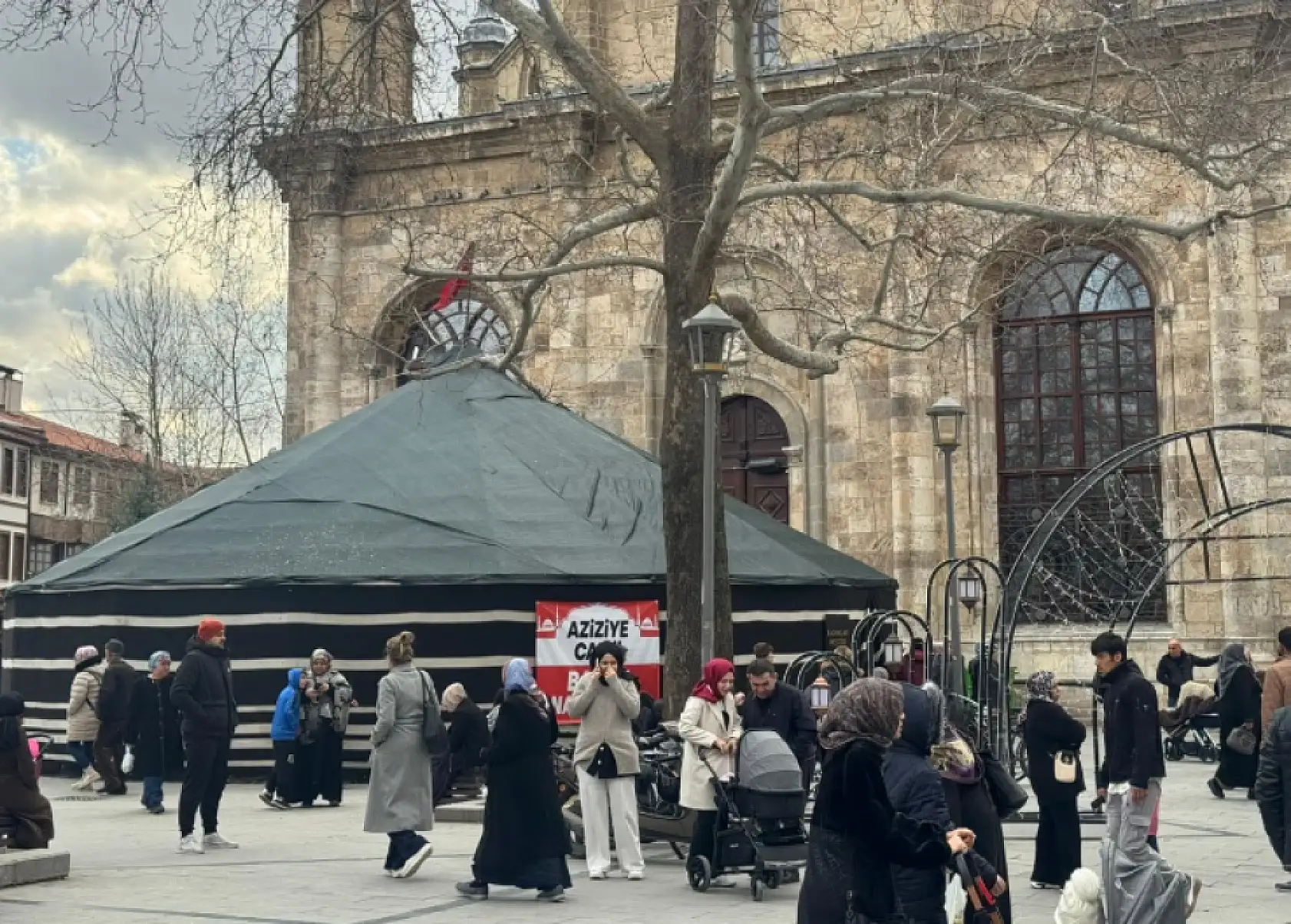 Konya'da çıkan yangın tarihi bir caminin doğuşuna vesile oldu!
