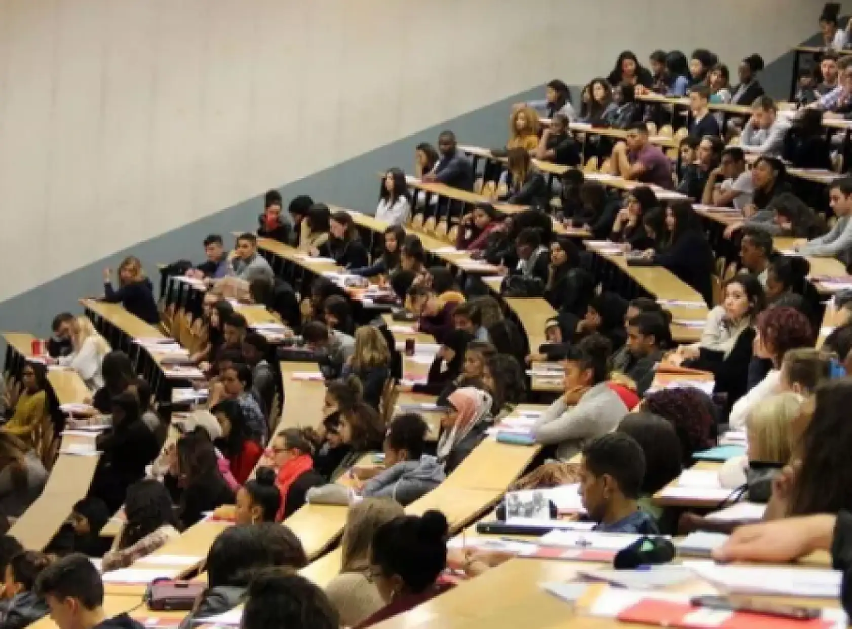 Konya'daki üniversitenin QR kod uygulaması ülke gündeminde: Vekilden eleştiri!