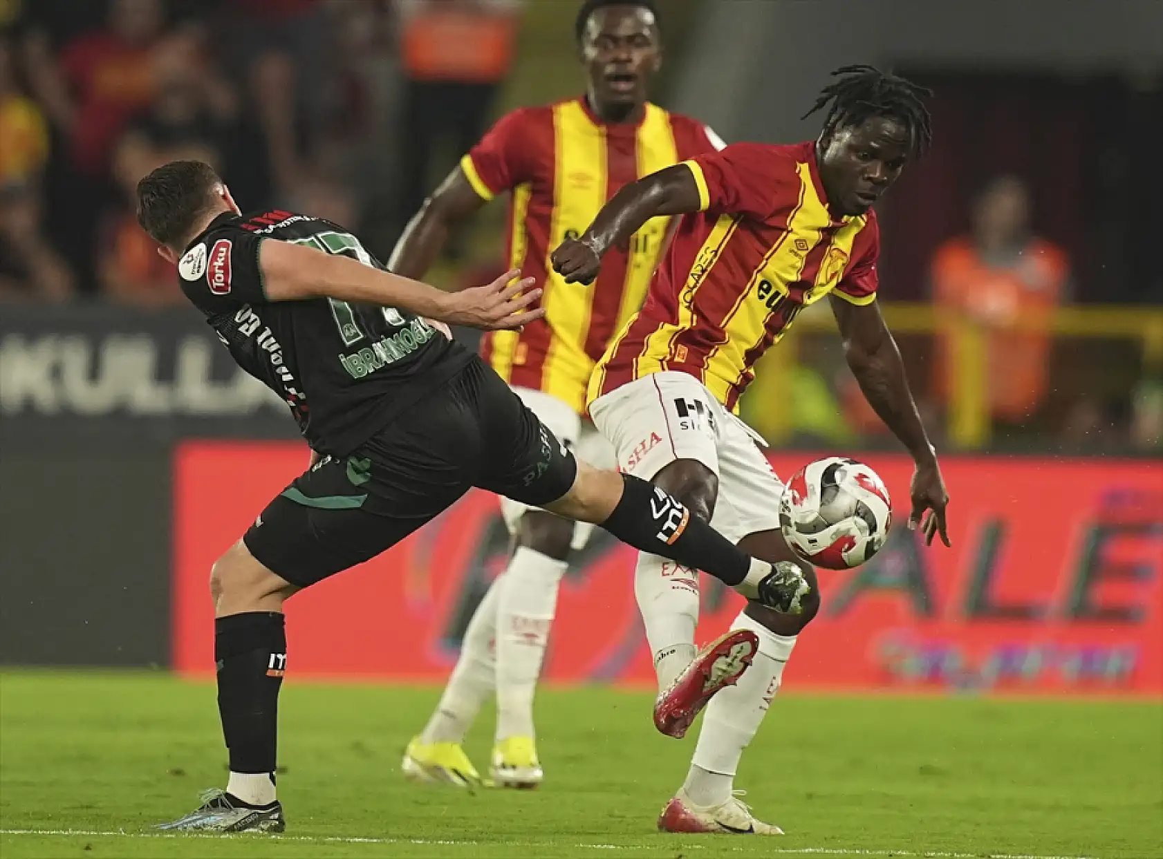 Konyaspor, Göztepe karşılaşmasının detaylı analizi yapıldı, ilk 4 için bu takviler şart! Üstelik bonservis bedeli de yok...