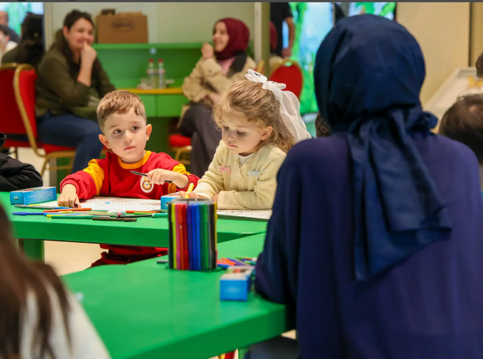 Konya Tropikal Kelebek Bahçesi'nde çocuklara doğa ile iç içe eğitim