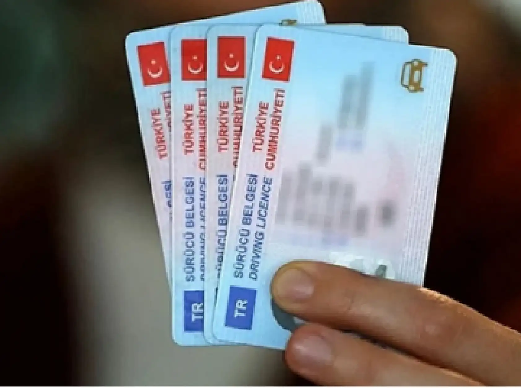 Ehliyet yenileyeceklere uyarı: Son tarih geldi, çattı!