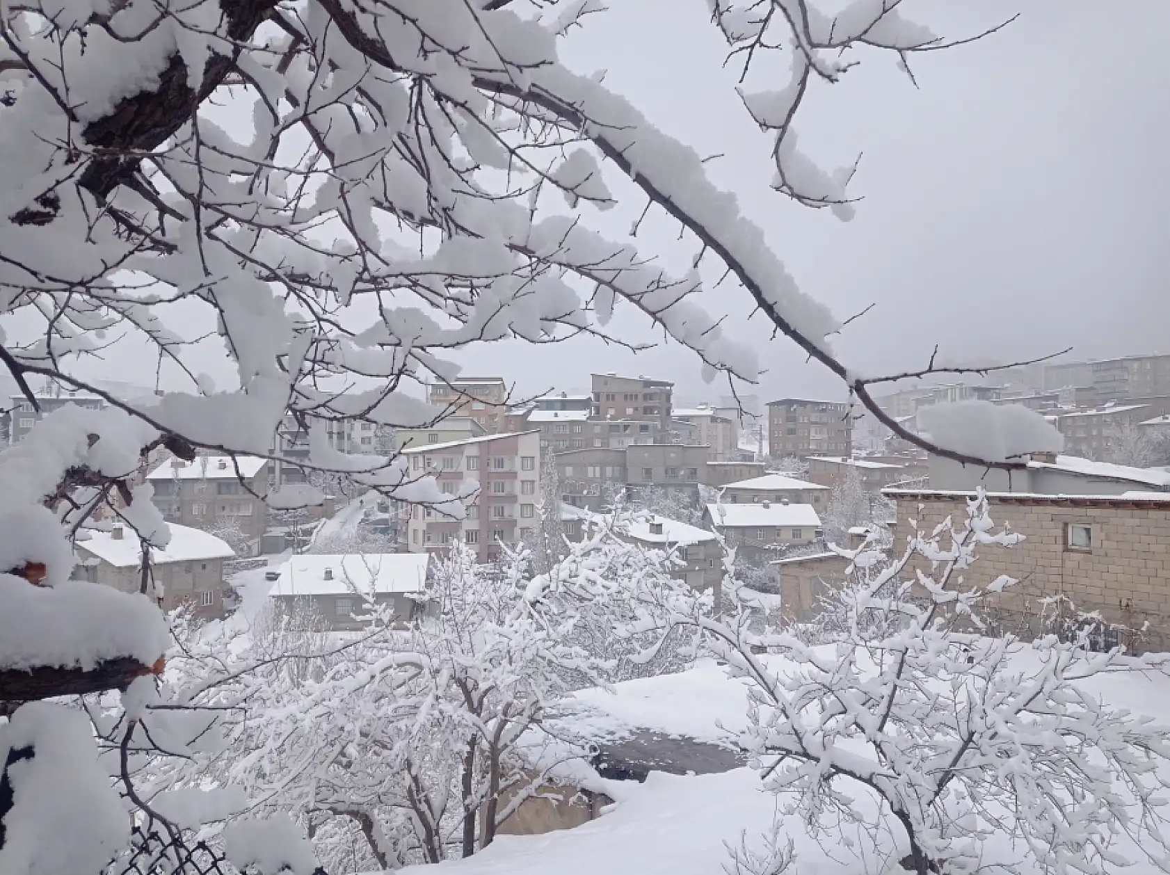 Beyaz örtü manzarası mest etti!