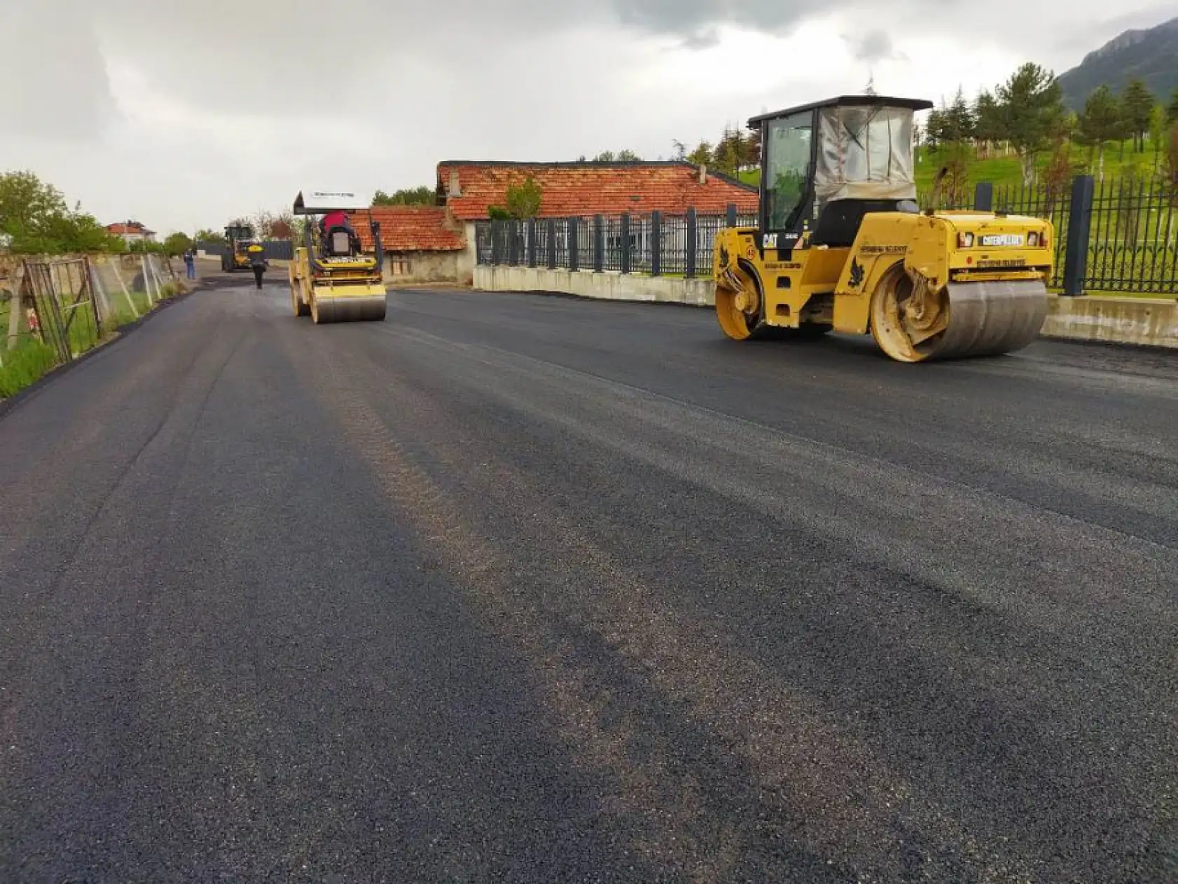 Konya'da bu belediyenin ekipleri çalışmalarına devam ediyor