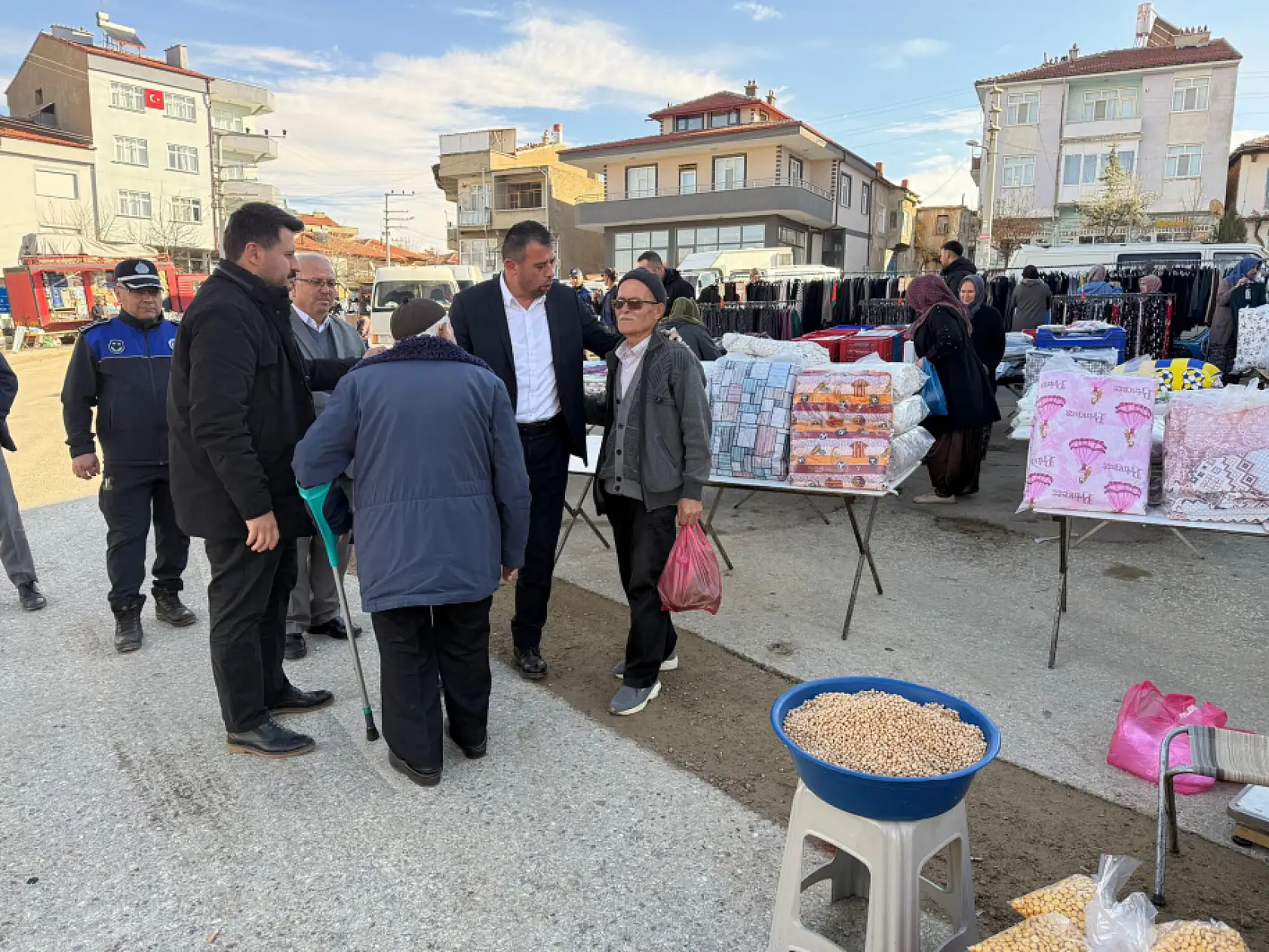 Doğanhisar'da mahalle ziyaretleri devam ediyor