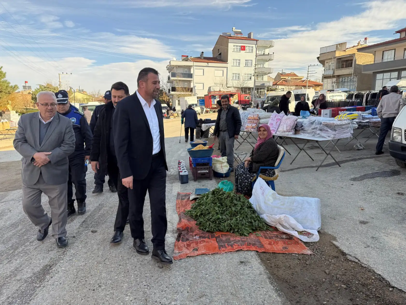 Doğanhisar'da mahalle ziyaretleri devam ediyor