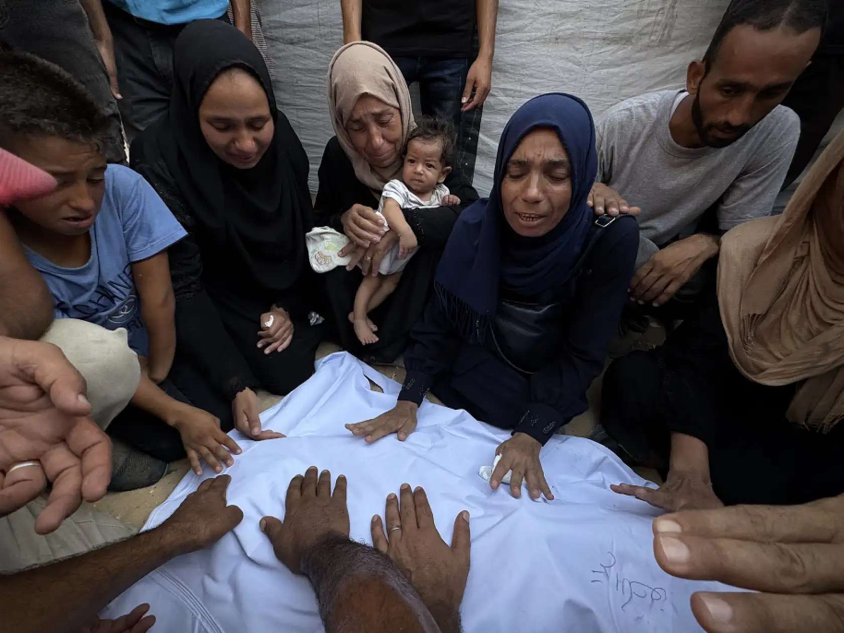 İsrail'in zulmü devam ediyor